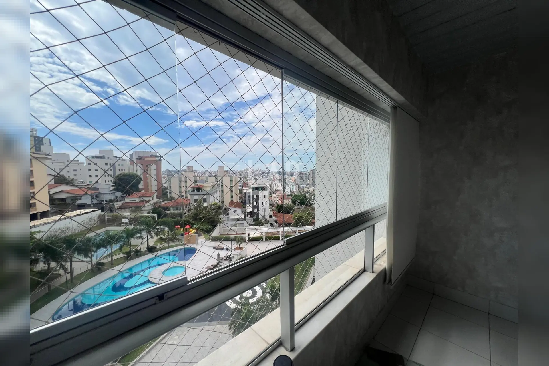 Apartamento de 3 quartos para alugar, Nova Suíssa, Belo Horizonte - MG