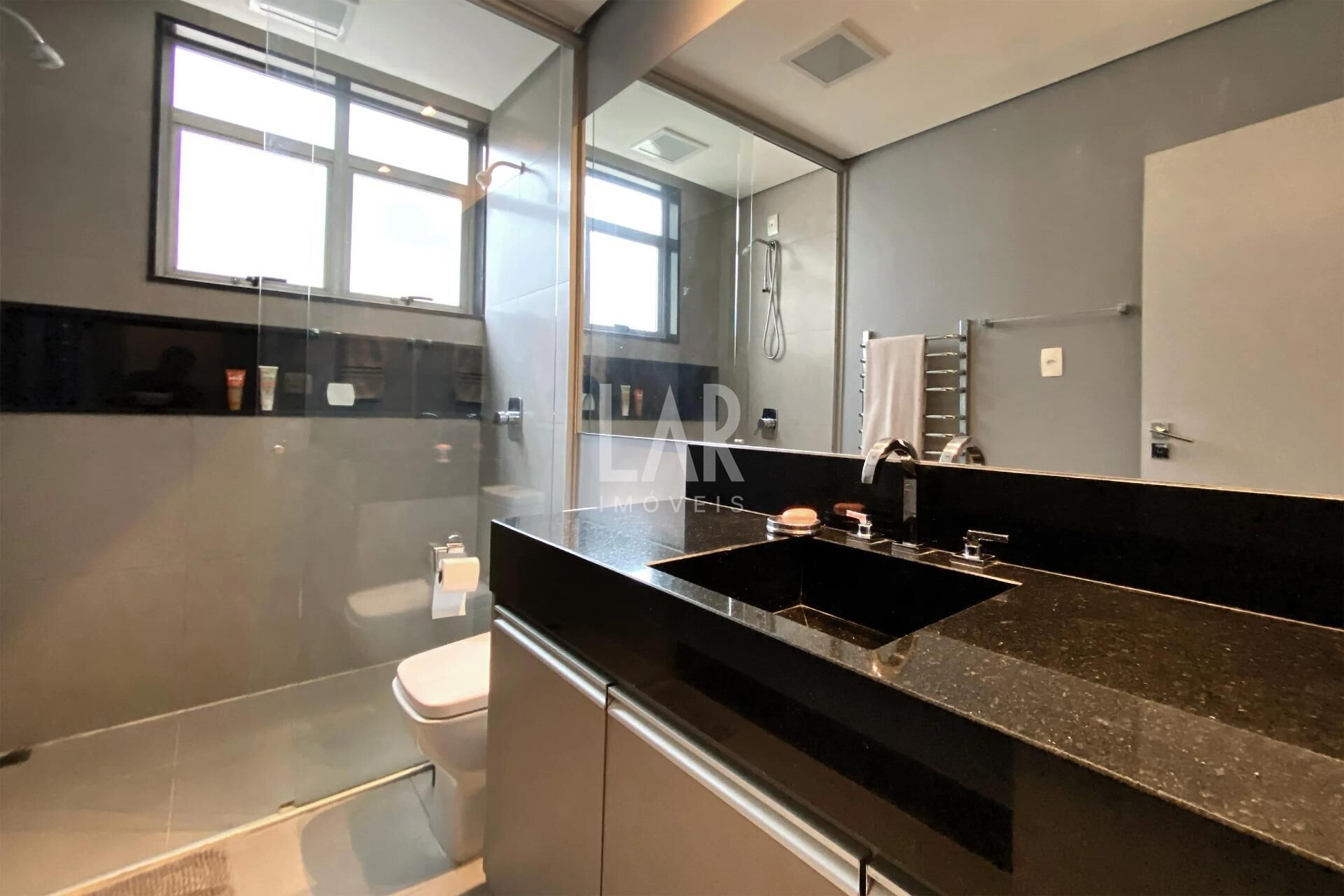 Apartamento de 3 quartos à venda, Santa Efigênia, Belo Horizonte - MG