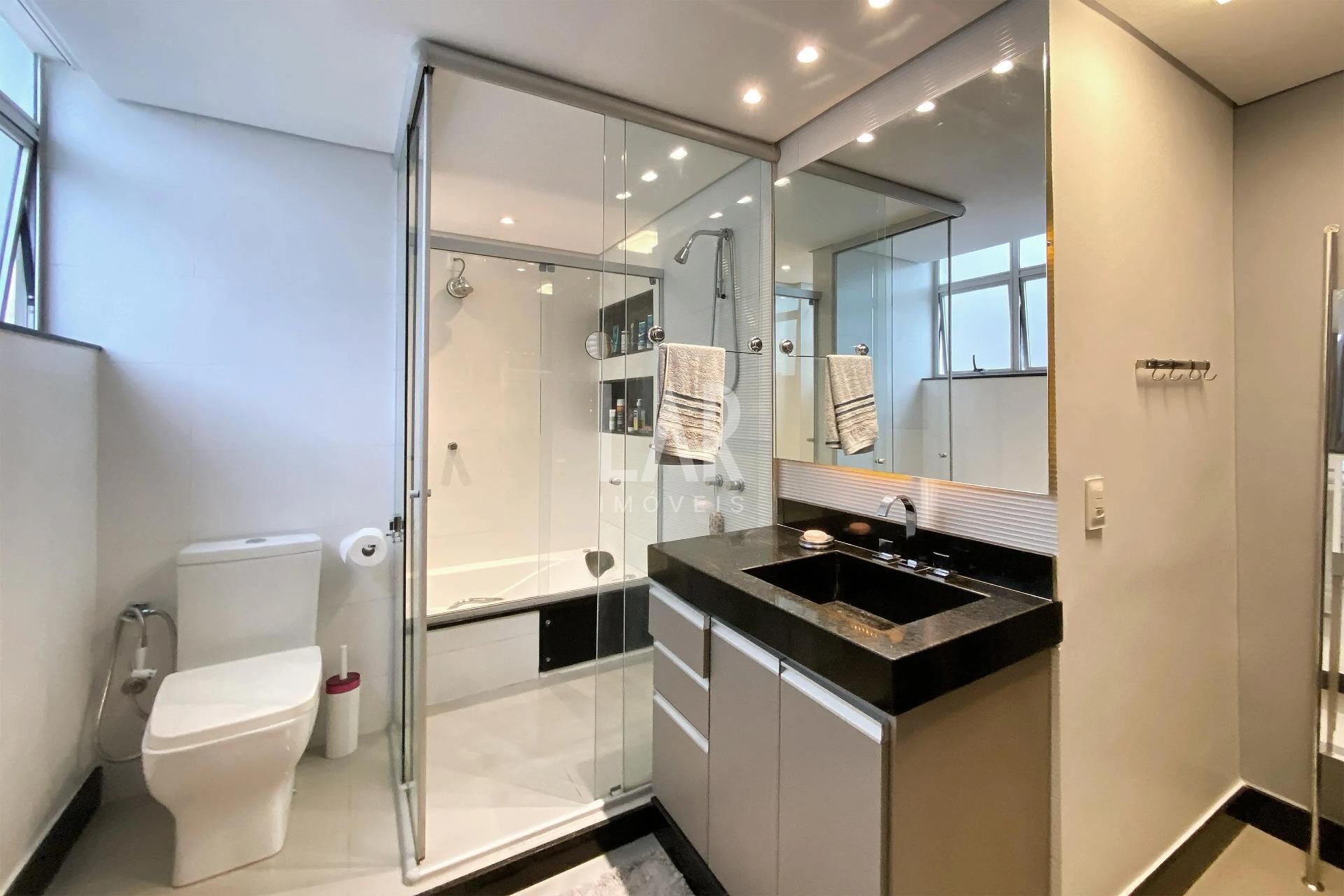 Apartamento de 3 quartos à venda, Santa Efigênia, Belo Horizonte - MG