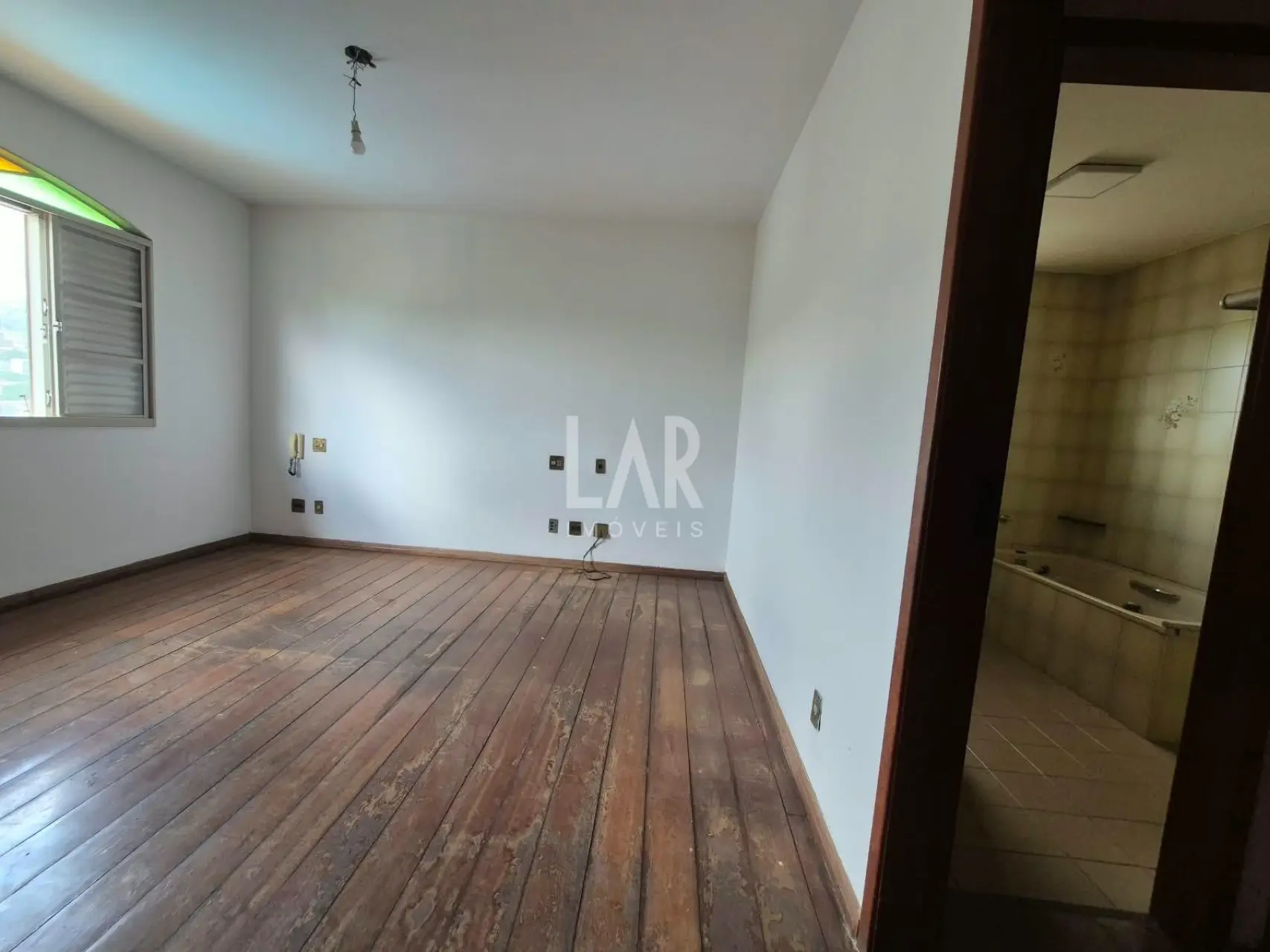 Casa de 6 quartos à venda, São Bento, Belo Horizonte - MG