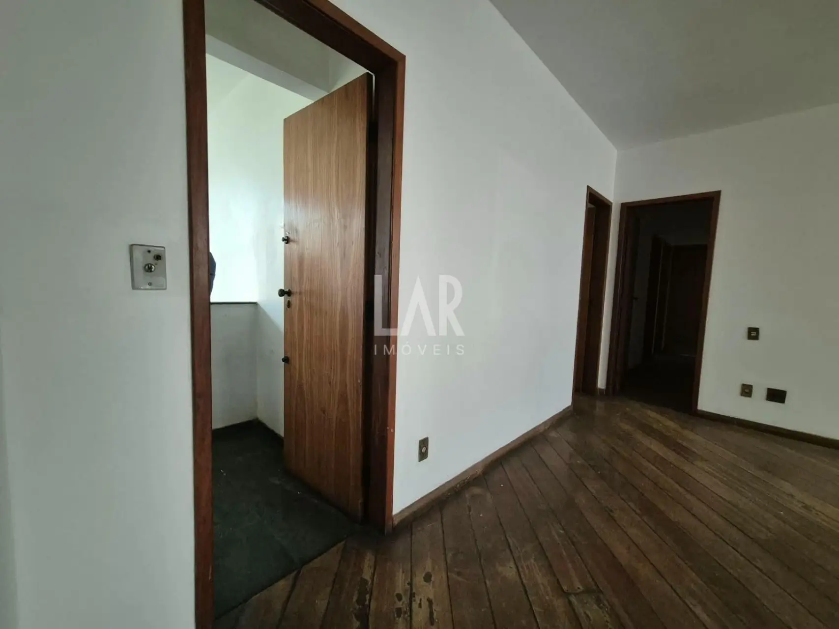 Casa de 6 quartos à venda, São Bento, Belo Horizonte - MG