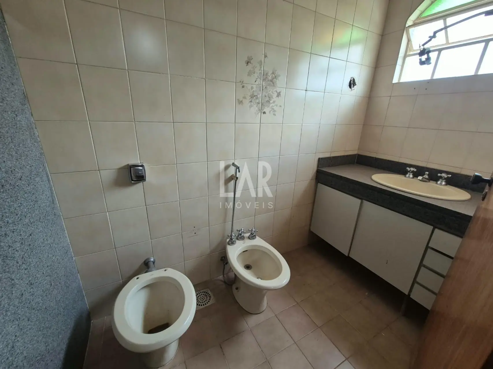 Casa de 6 quartos à venda, São Bento, Belo Horizonte - MG