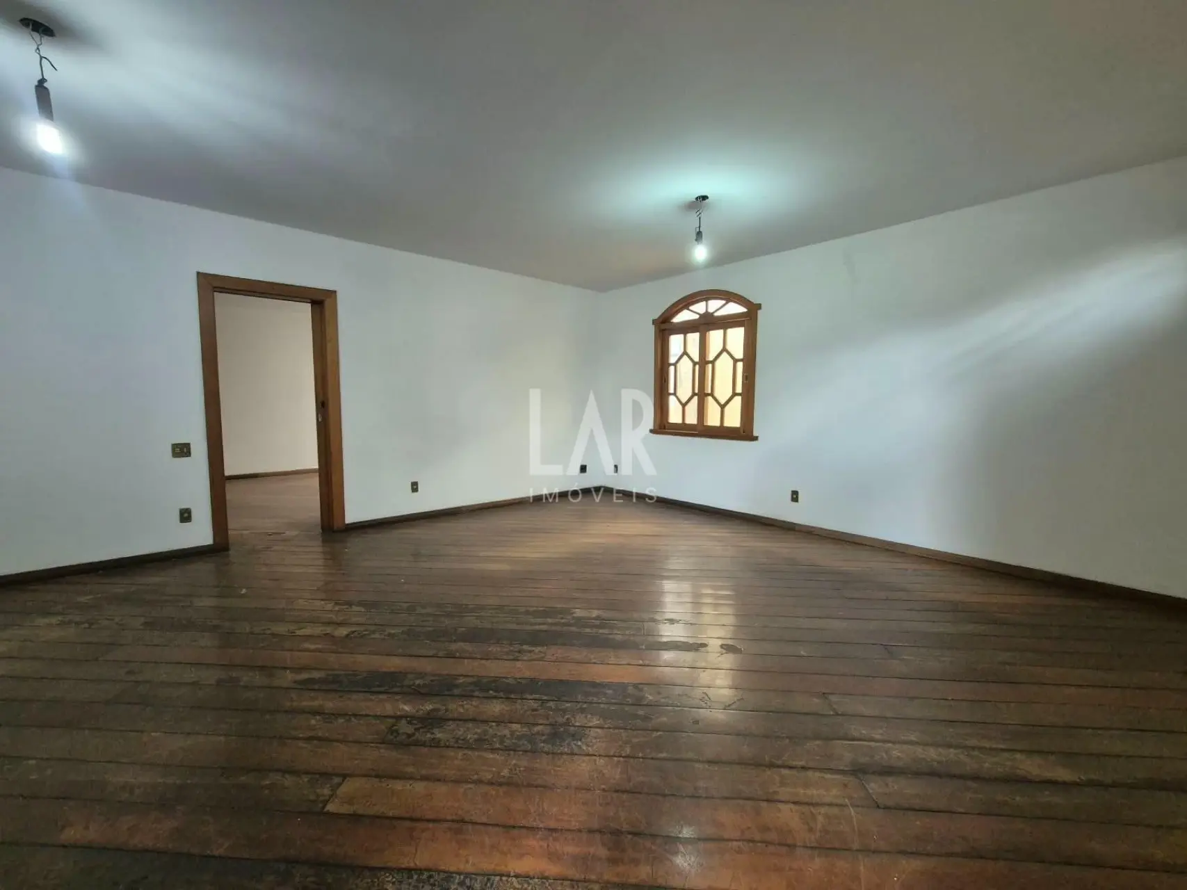 Casa de 6 quartos à venda, São Bento, Belo Horizonte - MG