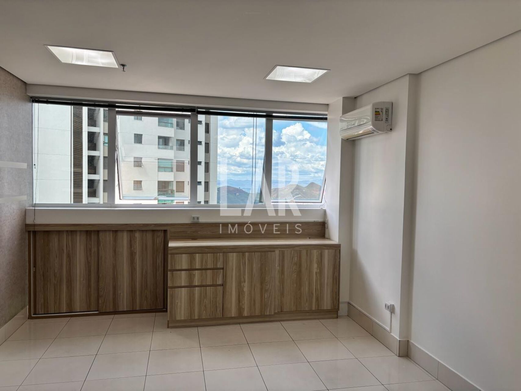 Sala para alugar, Vila da Serra, Nova Lima - MG