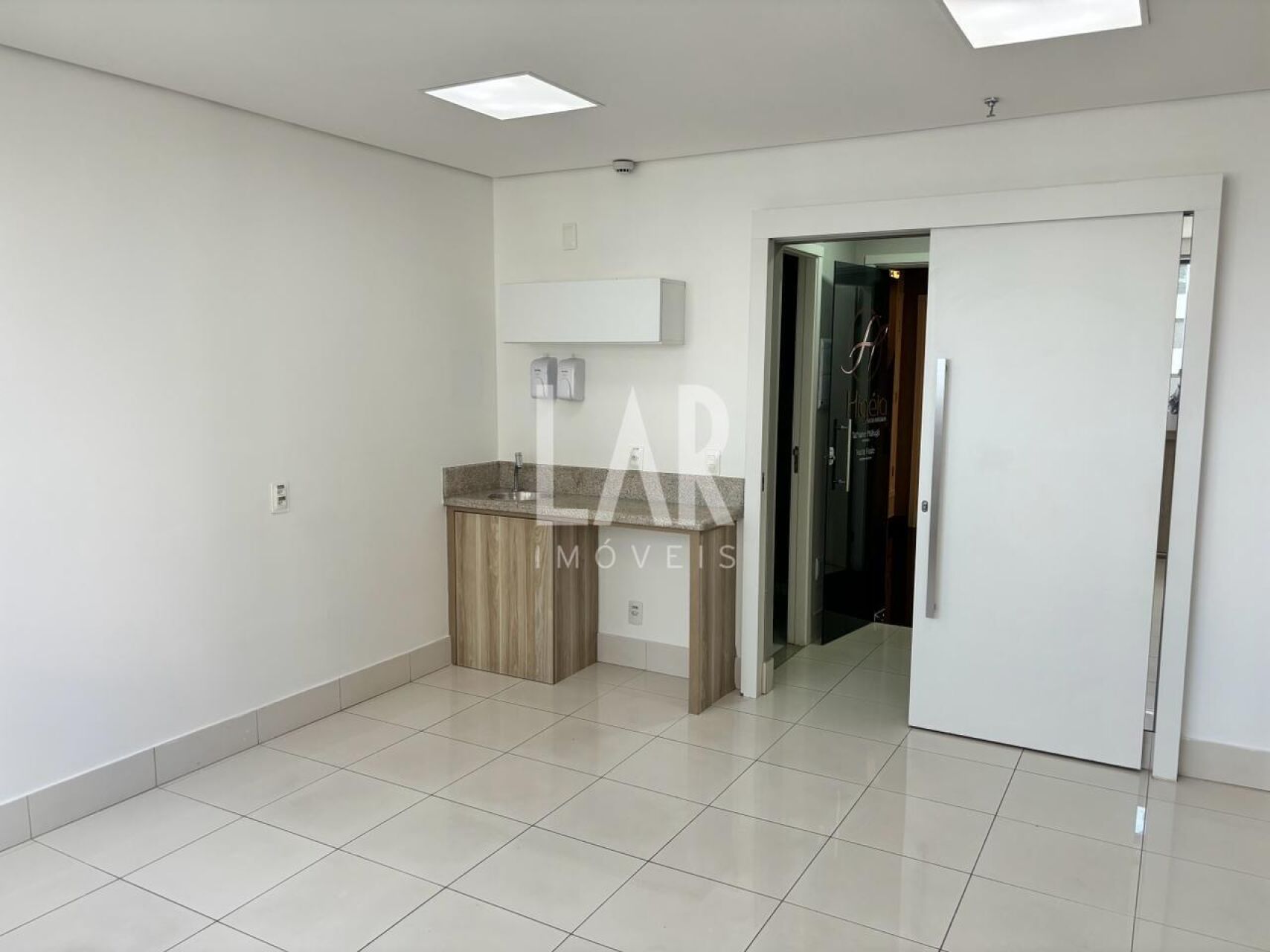 Sala para alugar, Vila da Serra, Nova Lima - MG