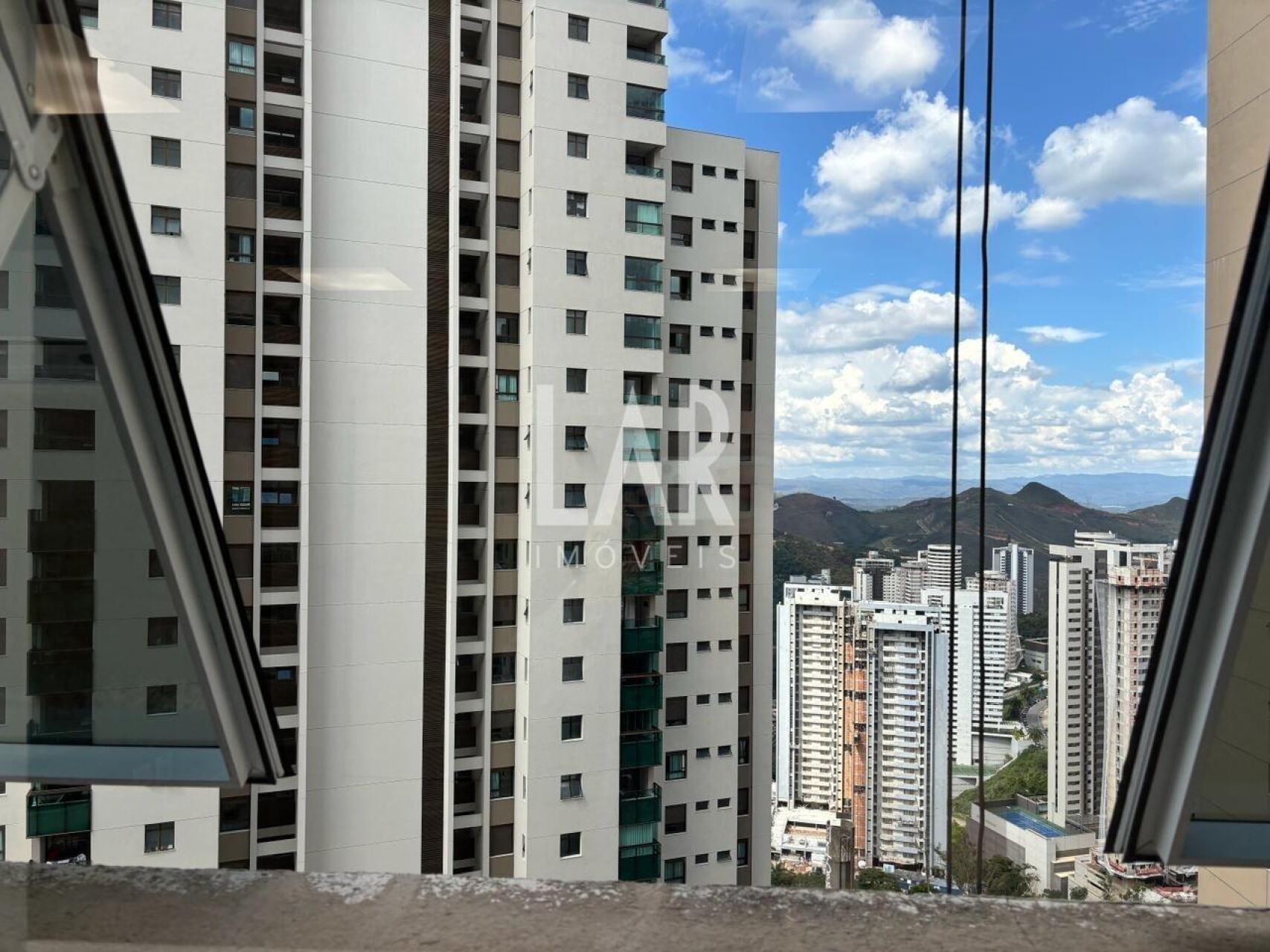 Sala para alugar, Vila da Serra, Nova Lima - MG