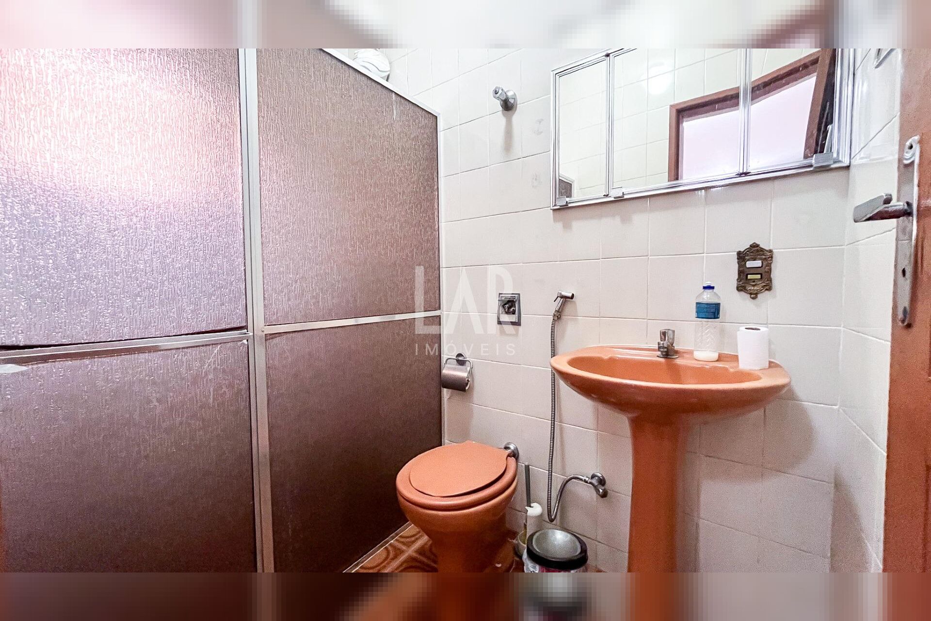Casa Comercial de 3 quartos para alugar, Santa Efigênia, Belo Horizonte - MG