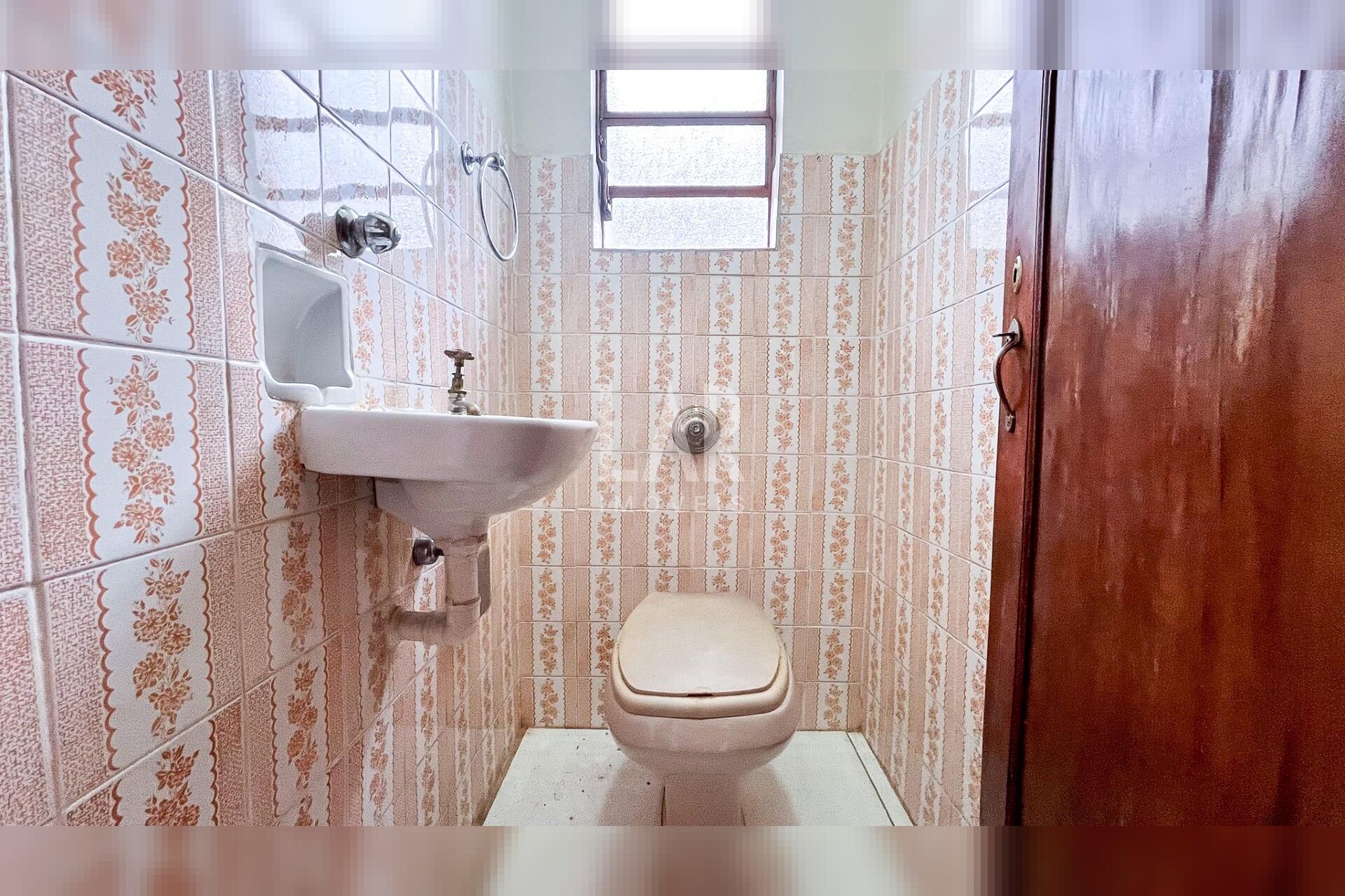 Casa Comercial de 3 quartos para alugar, Santa Efigênia, Belo Horizonte - MG