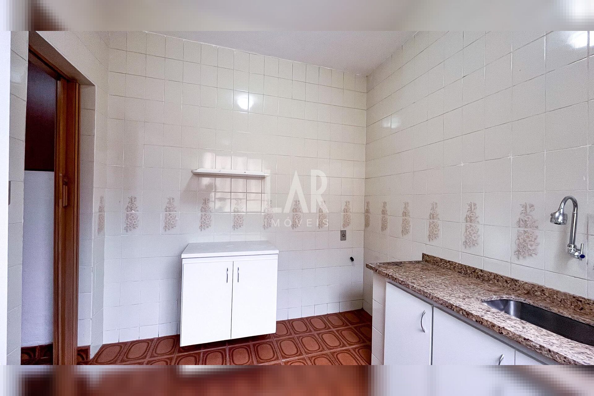Casa Comercial de 3 quartos para alugar, Santa Efigênia, Belo Horizonte - MG