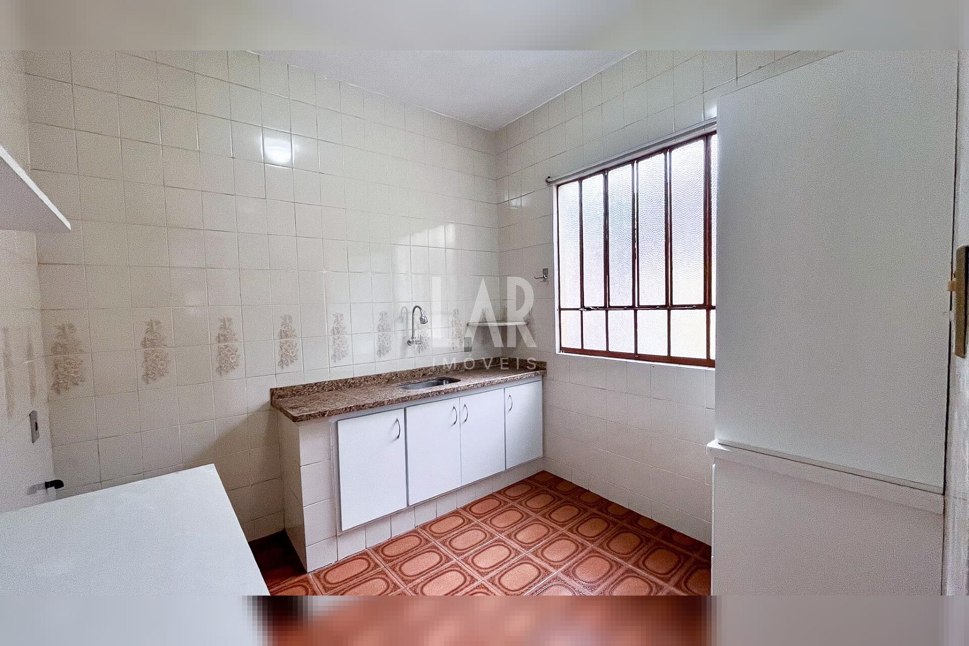Casa Comercial de 3 quartos para alugar, Santa Efigênia, Belo Horizonte - MG