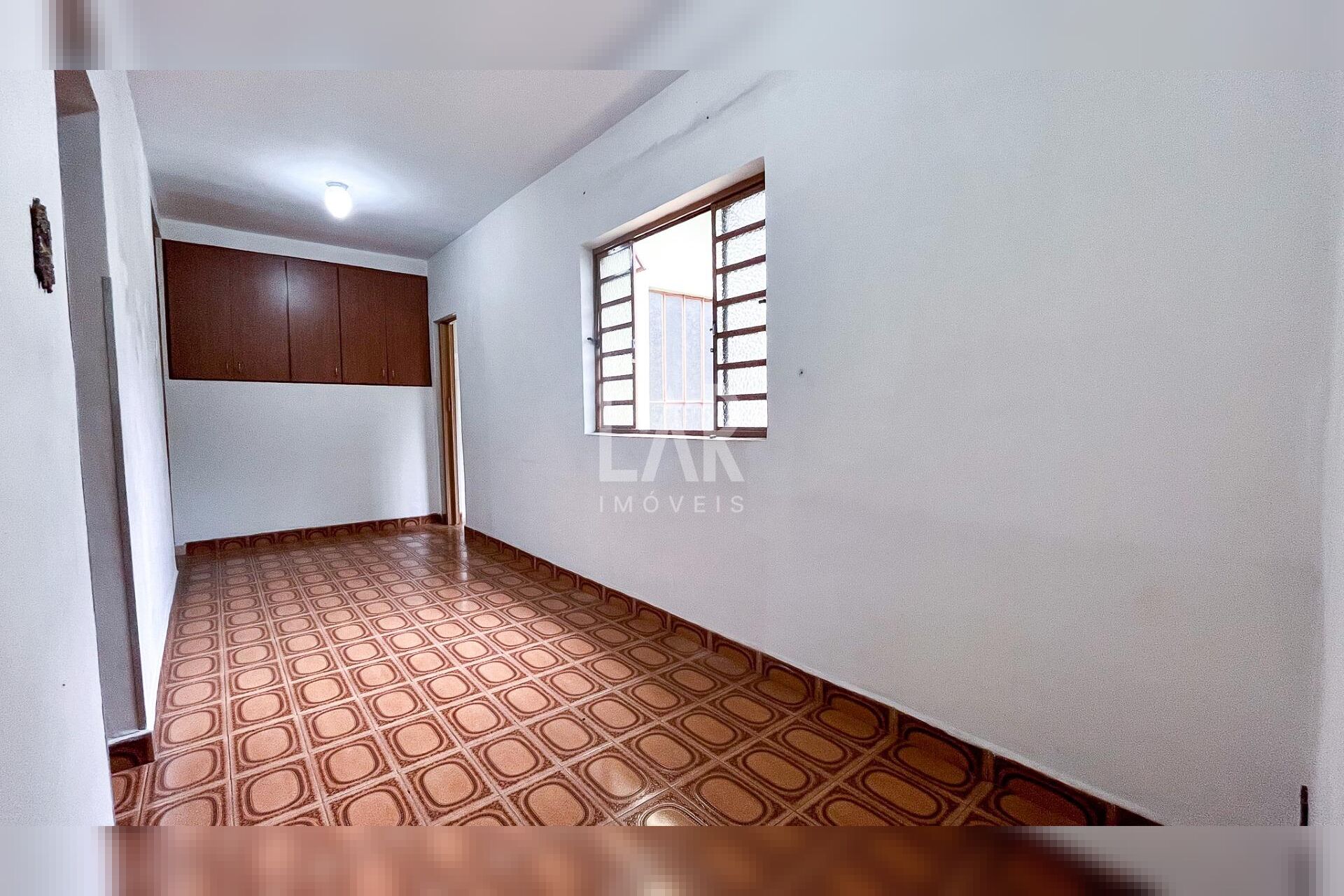 Casa Comercial de 3 quartos para alugar, Santa Efigênia, Belo Horizonte - MG
