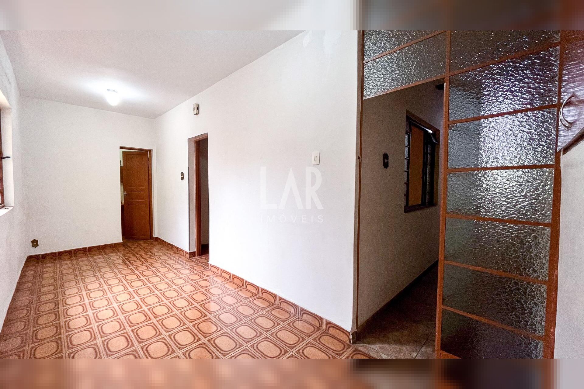Casa Comercial de 3 quartos para alugar, Santa Efigênia, Belo Horizonte - MG