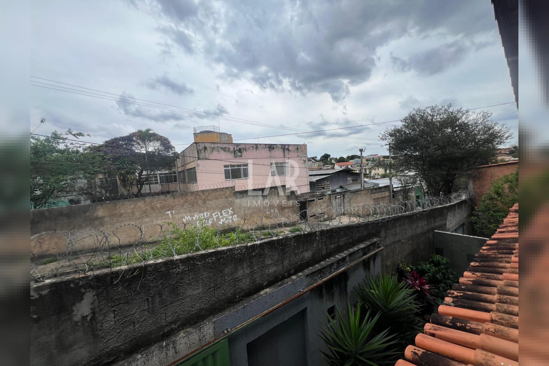 Casa de 3 quartos para alugar, Floramar, Belo Horizonte - MG