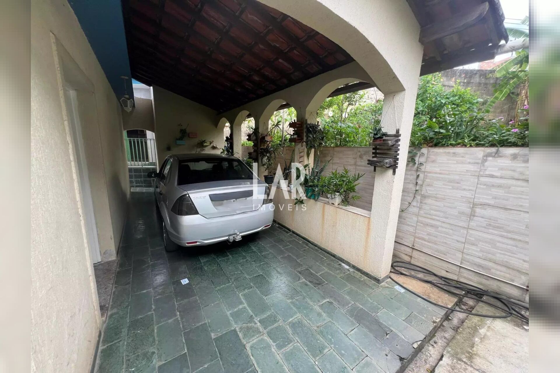 Casa de 3 quartos para alugar, Floramar, Belo Horizonte - MG