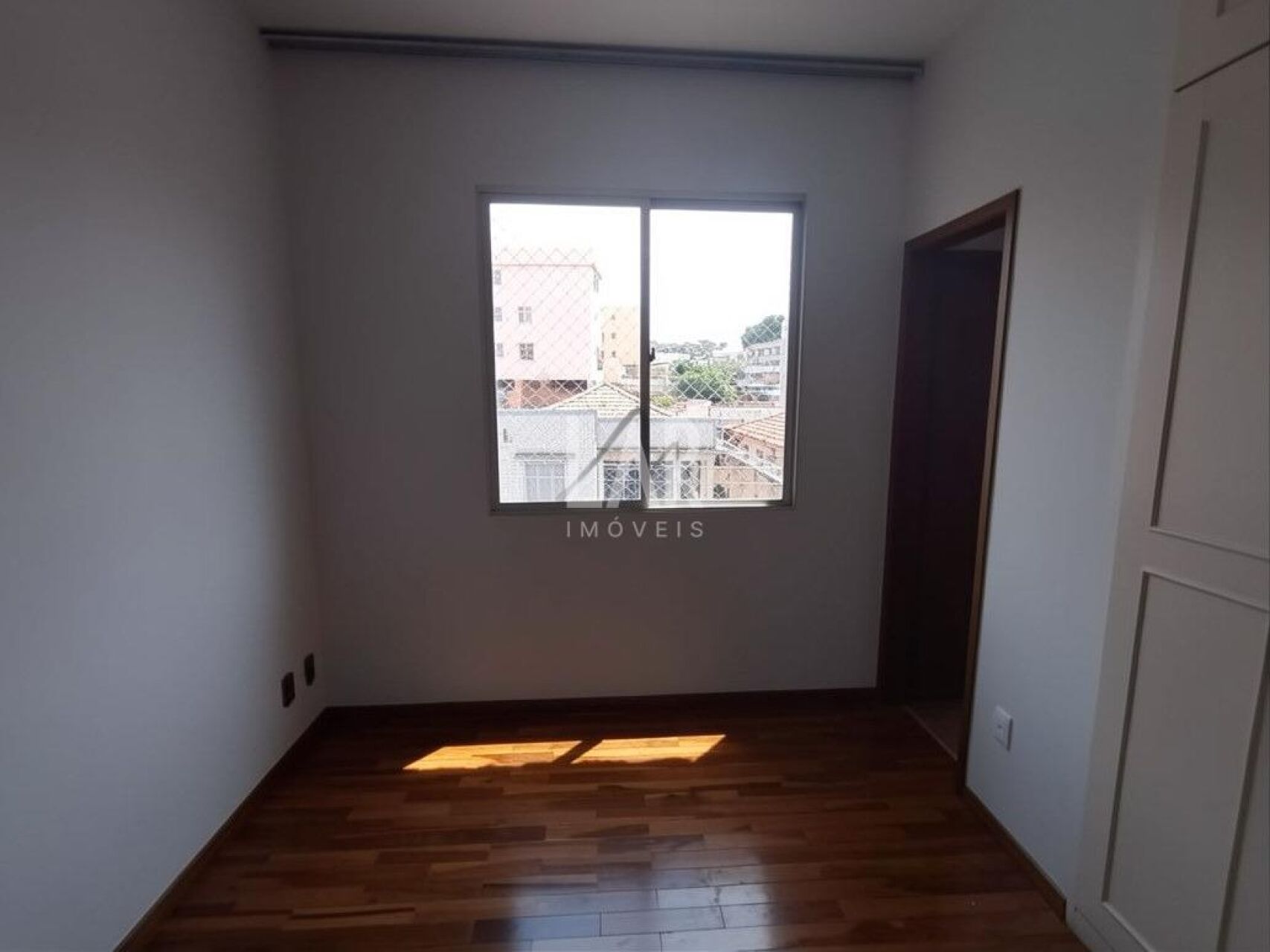 Apartamento de 3 quartos para alugar, Floresta, Belo Horizonte - MG