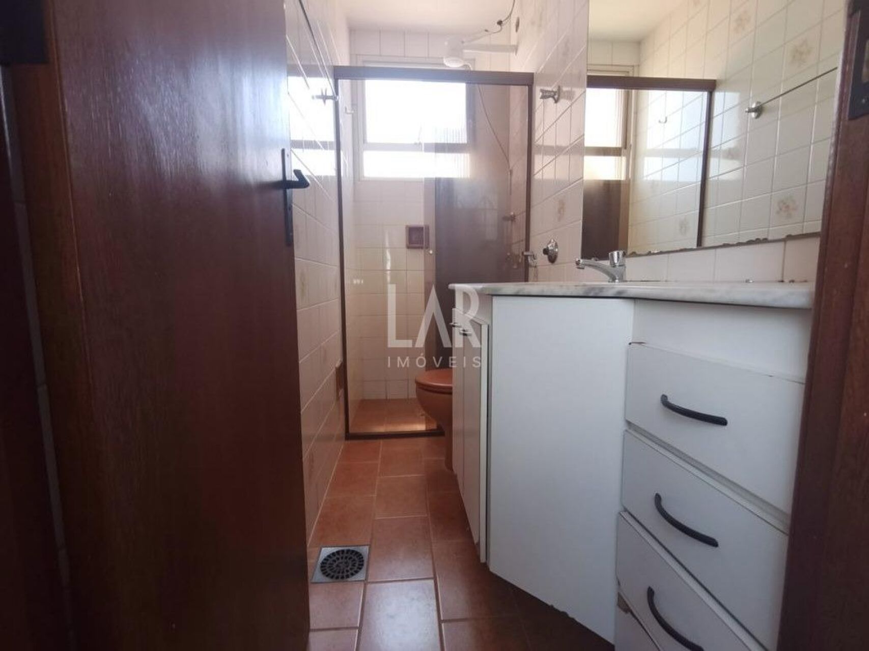 Apartamento de 3 quartos para alugar, Floresta, Belo Horizonte - MG