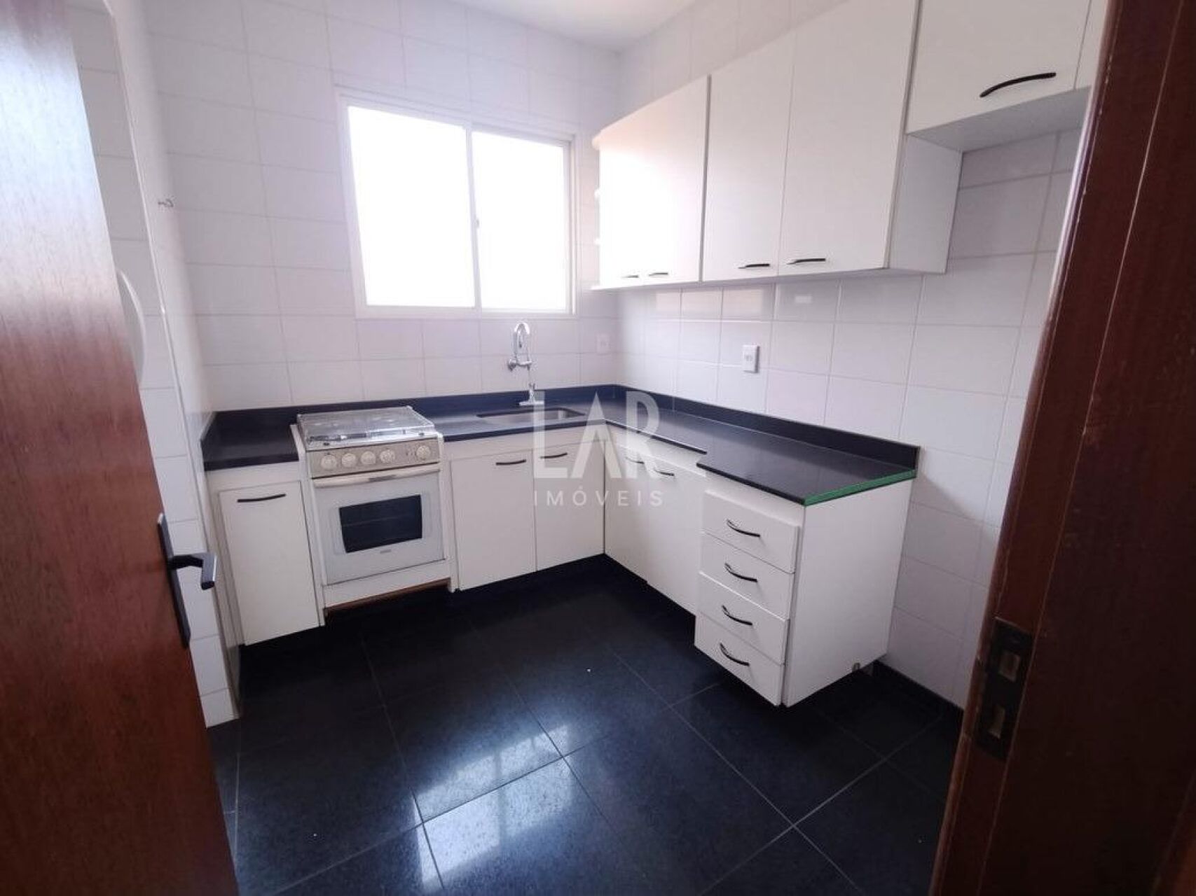 Apartamento de 3 quartos para alugar, Floresta, Belo Horizonte - MG