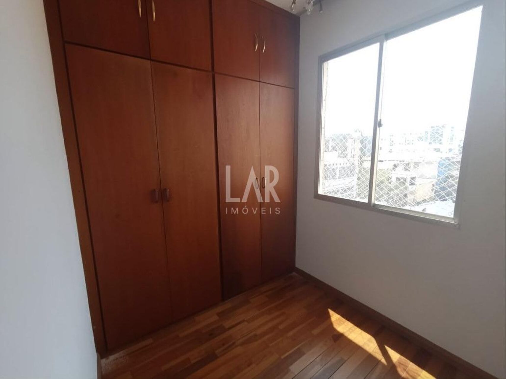 Apartamento de 3 quartos para alugar, Floresta, Belo Horizonte - MG