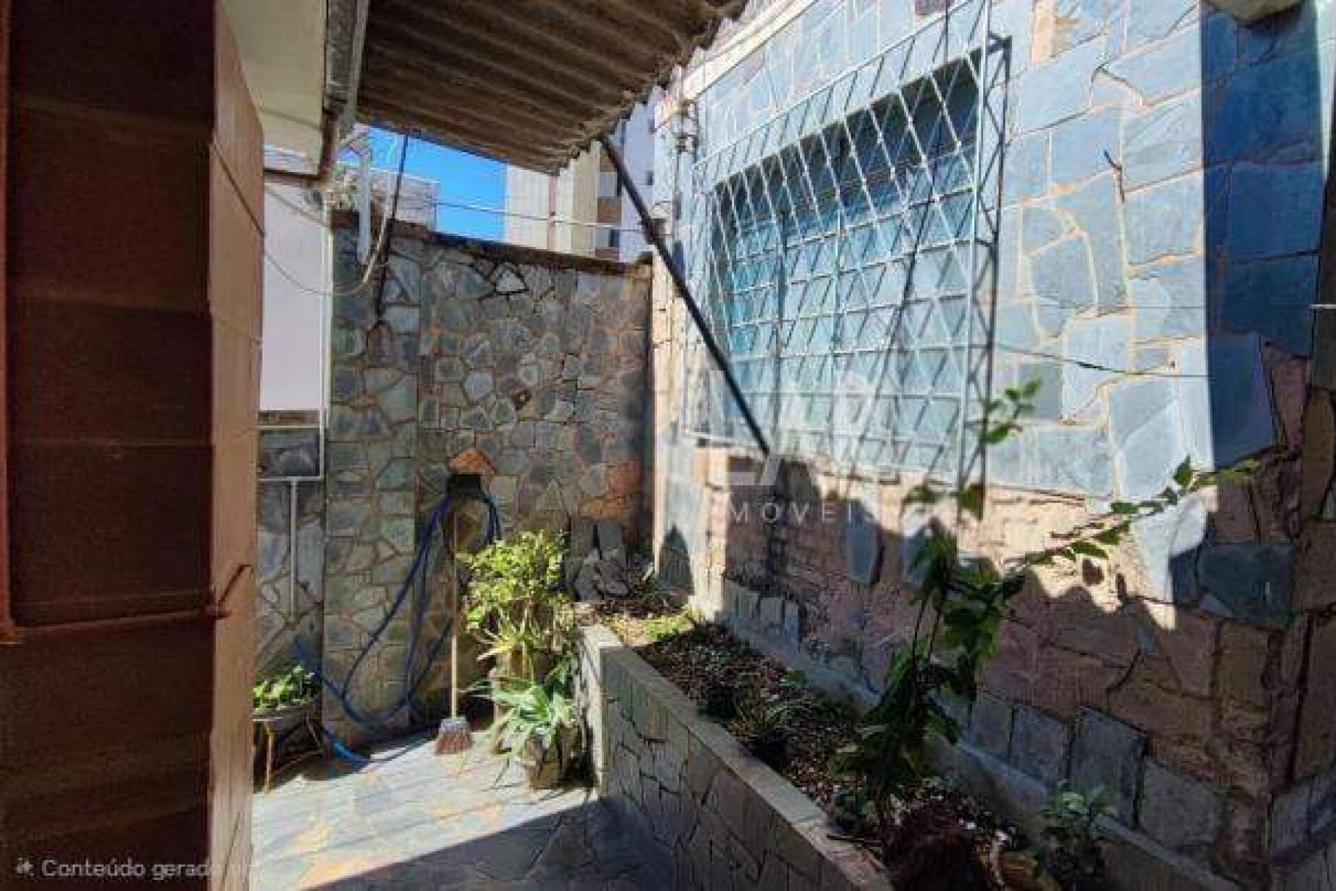 Casa de 11 quartos à venda, Floresta, Belo Horizonte - MG