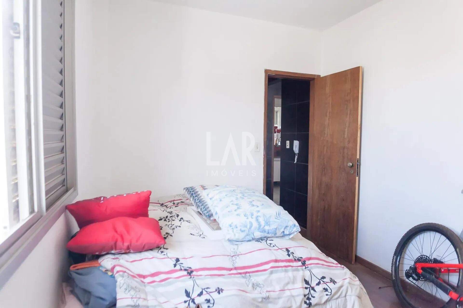 Cobertura de 2 quartos para alugar, Sagrada Família, Belo Horizonte - MG