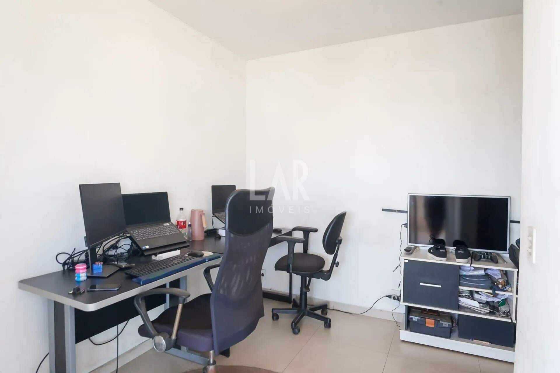 Cobertura de 2 quartos para alugar, Sagrada Família, Belo Horizonte - MG