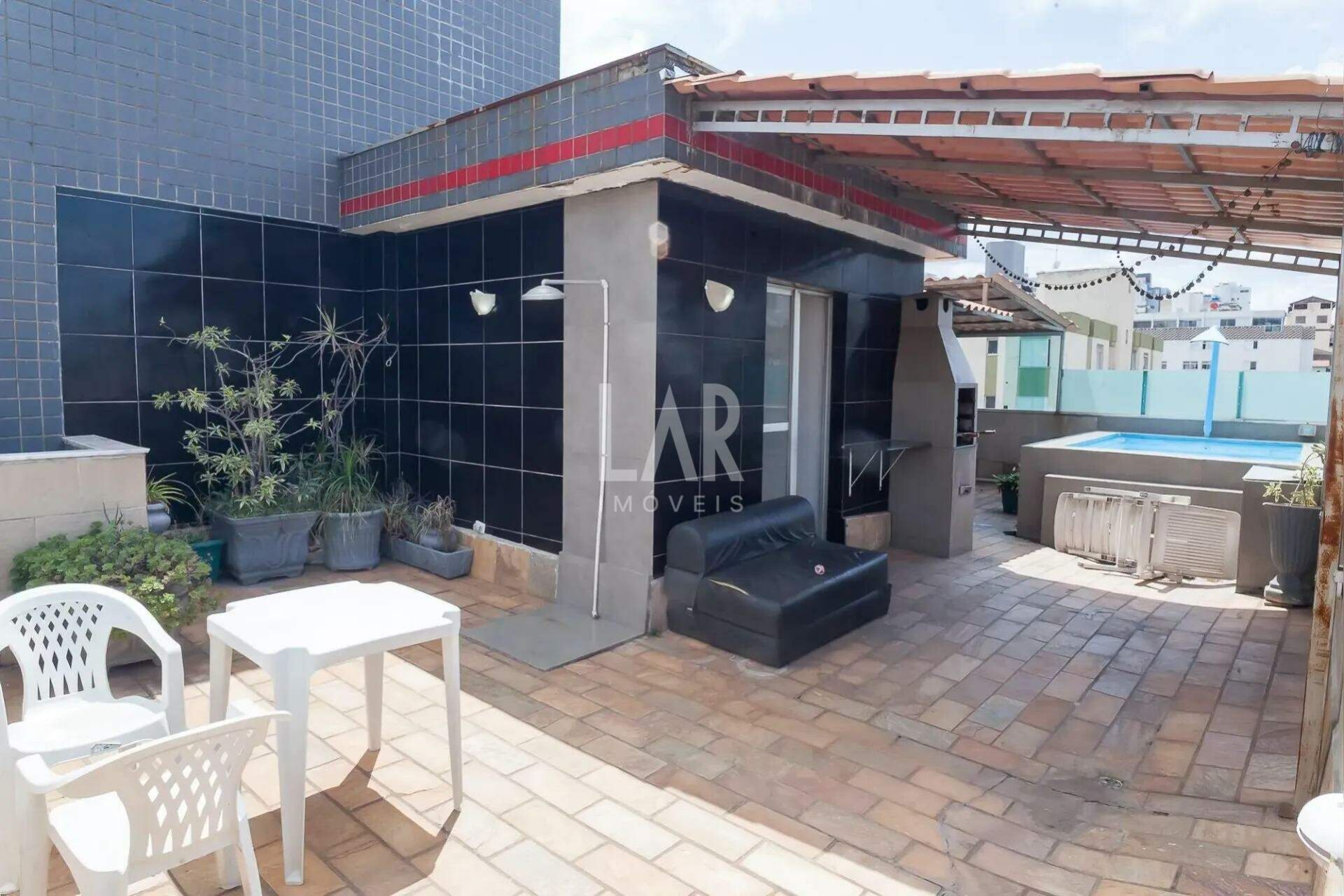 Cobertura de 2 quartos para alugar, Sagrada Família, Belo Horizonte - MG