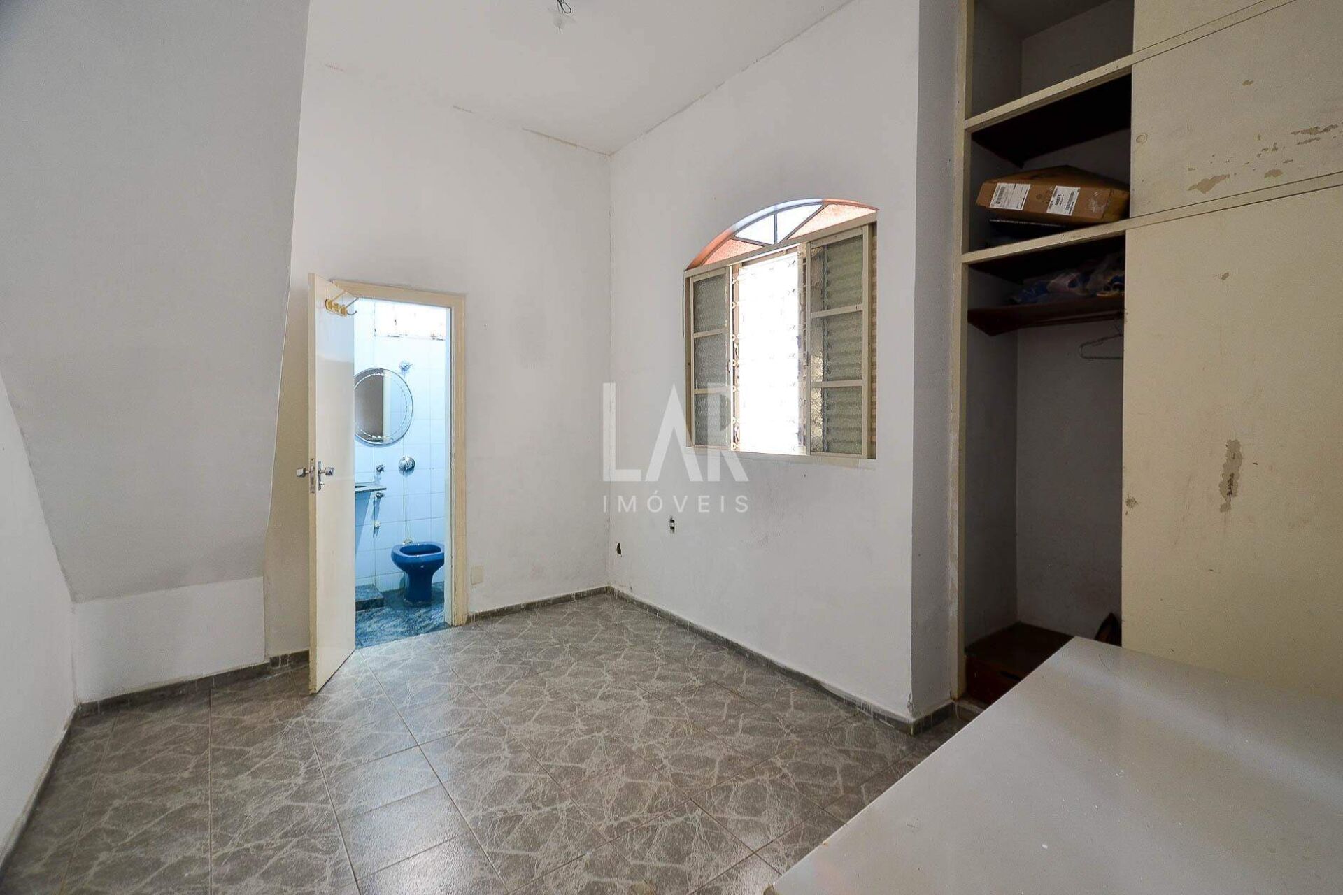 Casa de 3 quartos à venda, Gutierrez, Belo Horizonte - MG