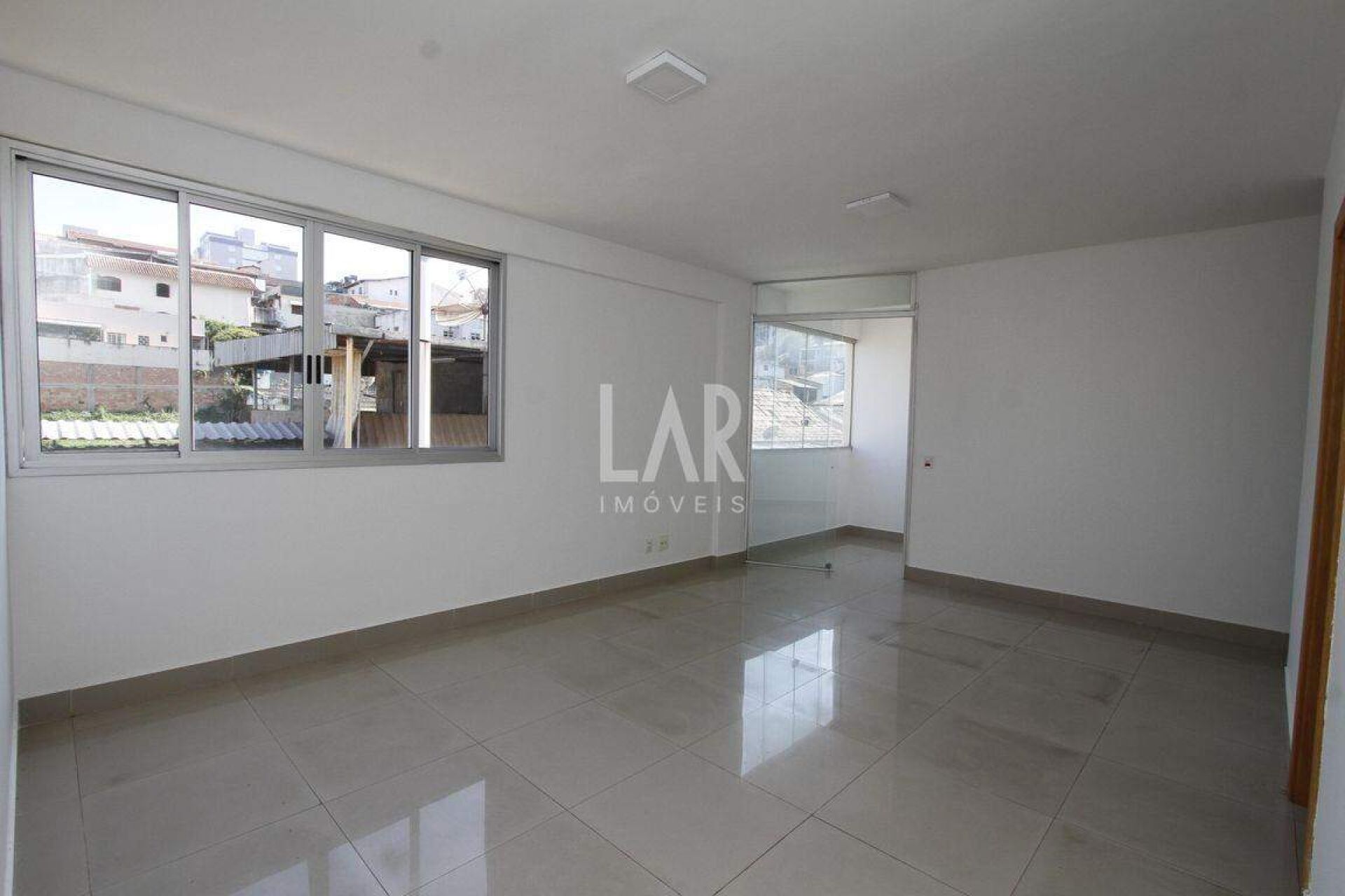 Apartamento de 3 quartos à venda, Nova Granada, Belo Horizonte - MG