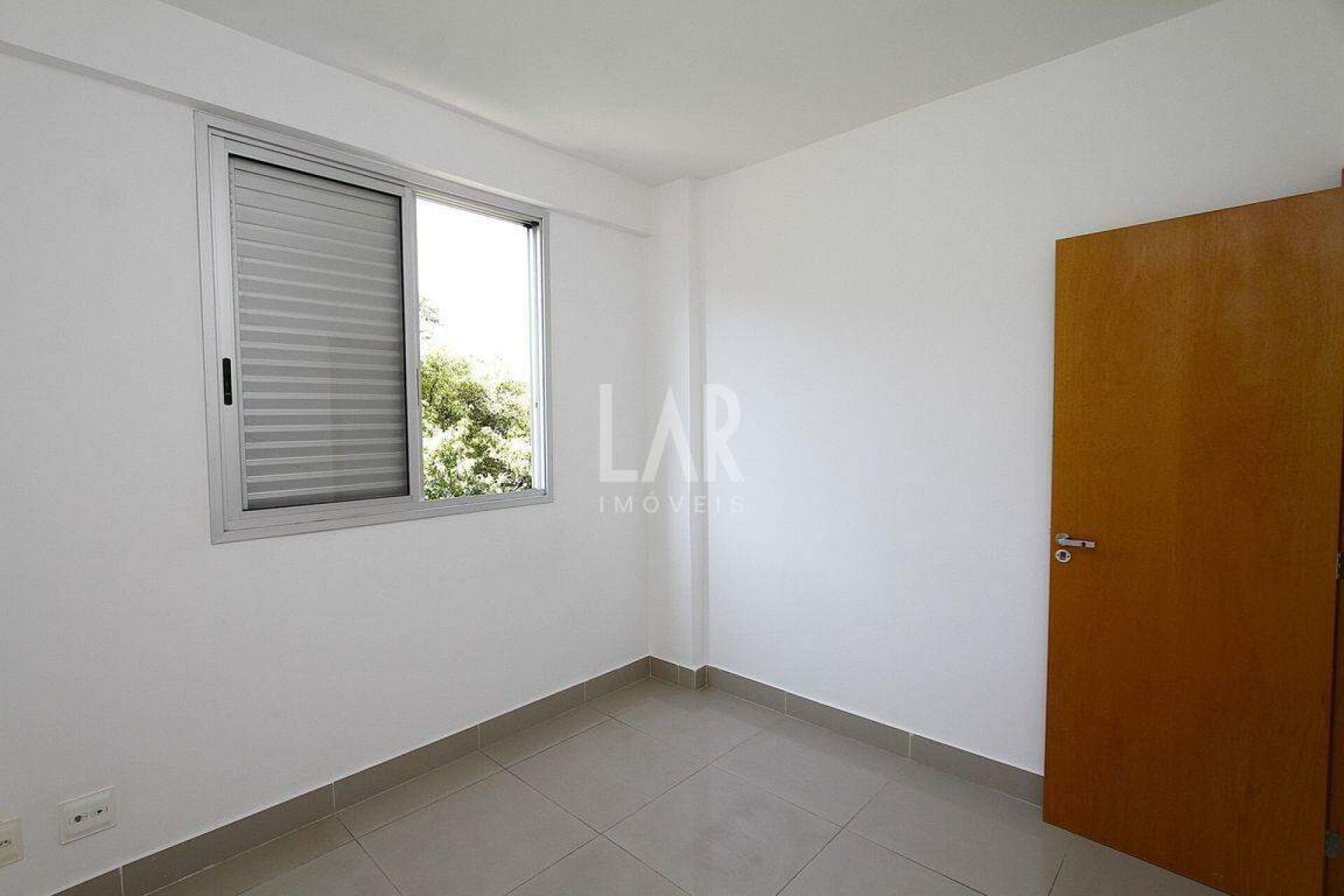 Apartamento de 3 quartos à venda, Nova Granada, Belo Horizonte - MG