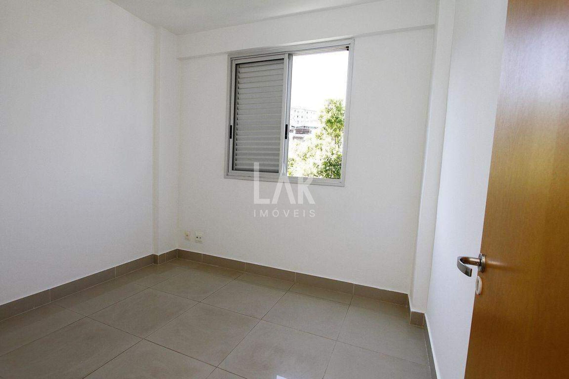 Apartamento de 3 quartos à venda, Nova Granada, Belo Horizonte - MG