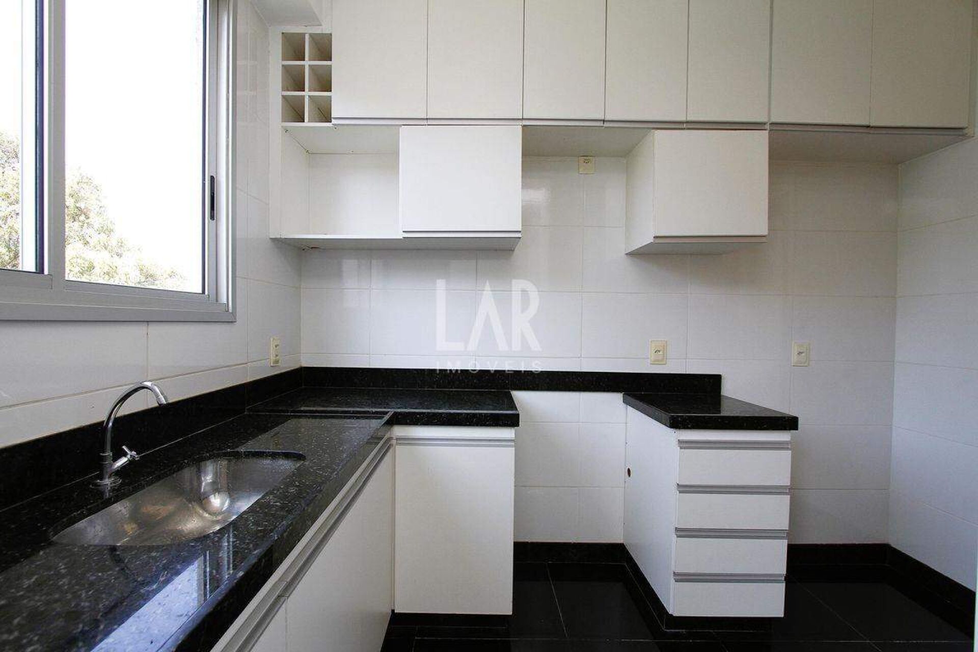 Apartamento de 3 quartos à venda, Nova Granada, Belo Horizonte - MG