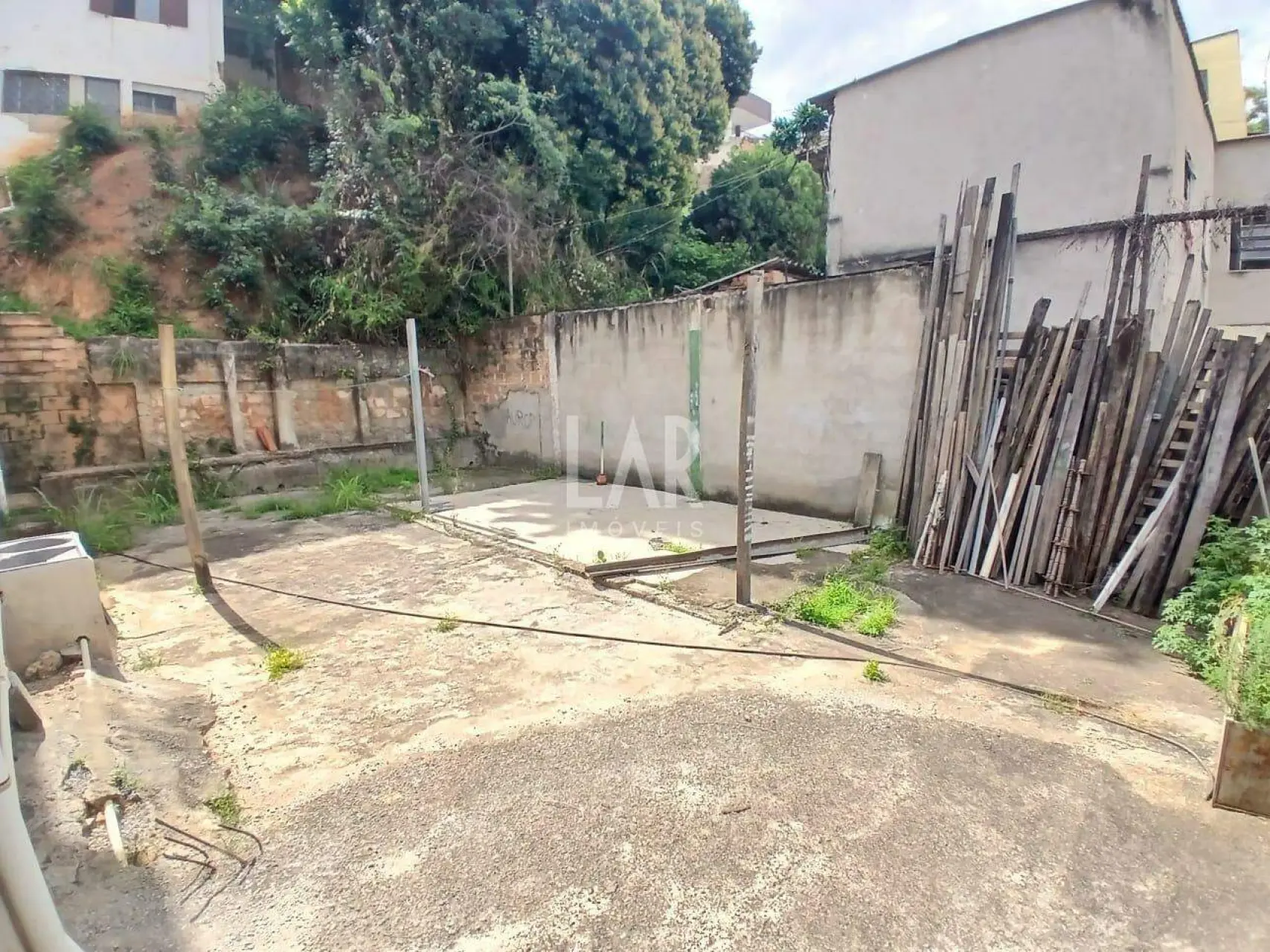 Casa de 4 quartos à venda, Nova Suíssa, Belo Horizonte - MG
