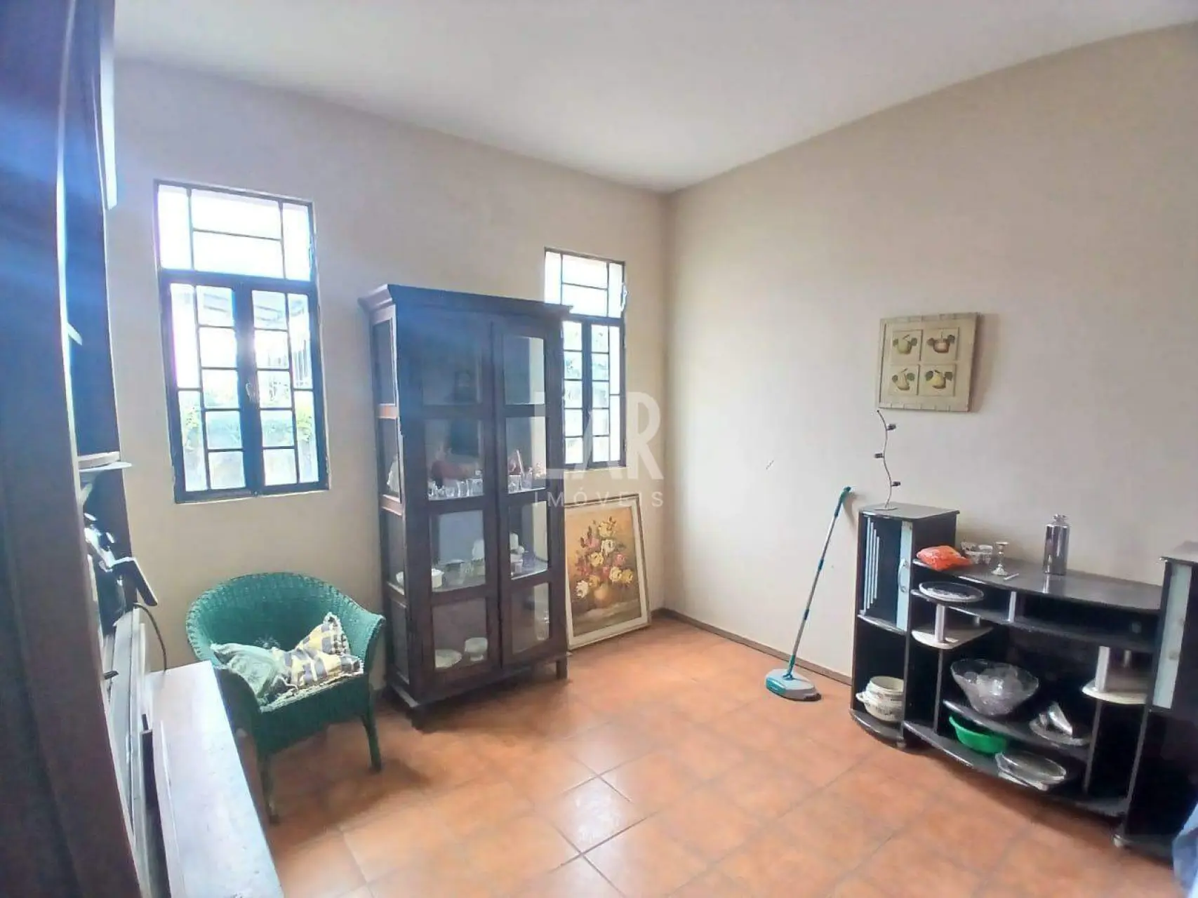 Casa de 4 quartos à venda, Nova Suíssa, Belo Horizonte - MG