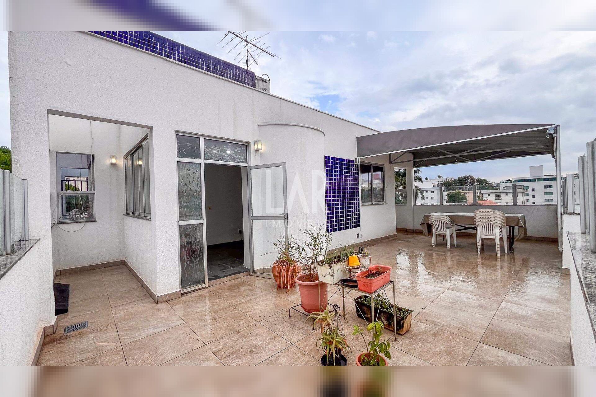 Cobertura de 3 quartos para alugar, Santa Amélia, Belo Horizonte - MG