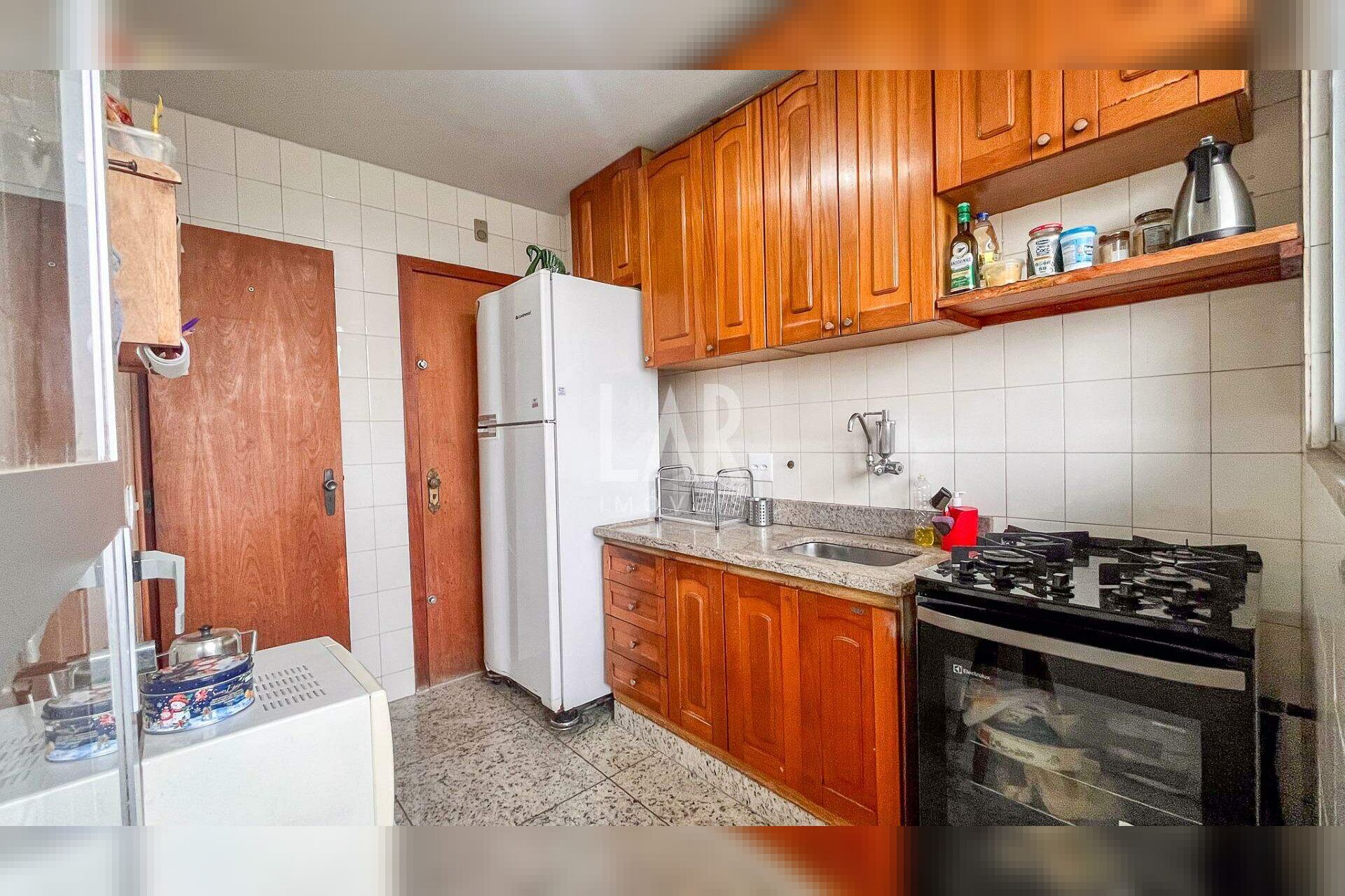 Cobertura de 3 quartos para alugar, Santa Amélia, Belo Horizonte - MG