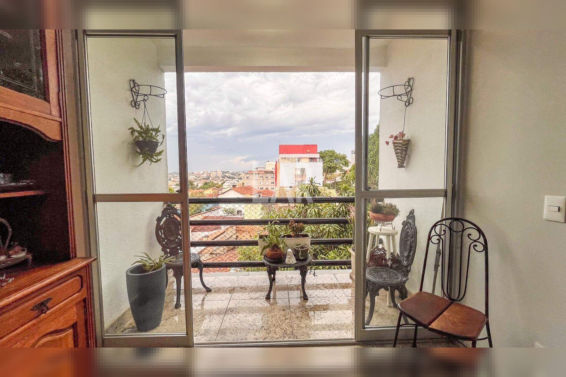 Cobertura de 3 quartos para alugar, Santa Amélia, Belo Horizonte - MG