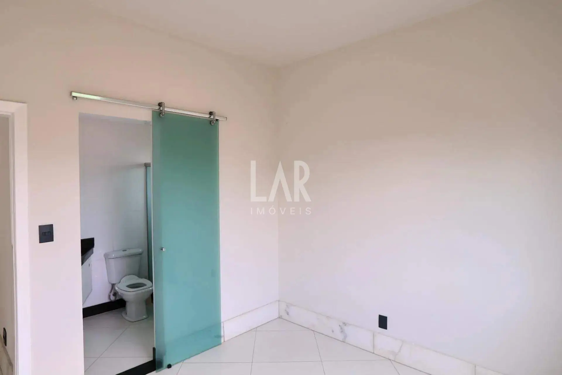 Casa de 3 quartos para alugar, Ipiranga, Belo Horizonte - MG
