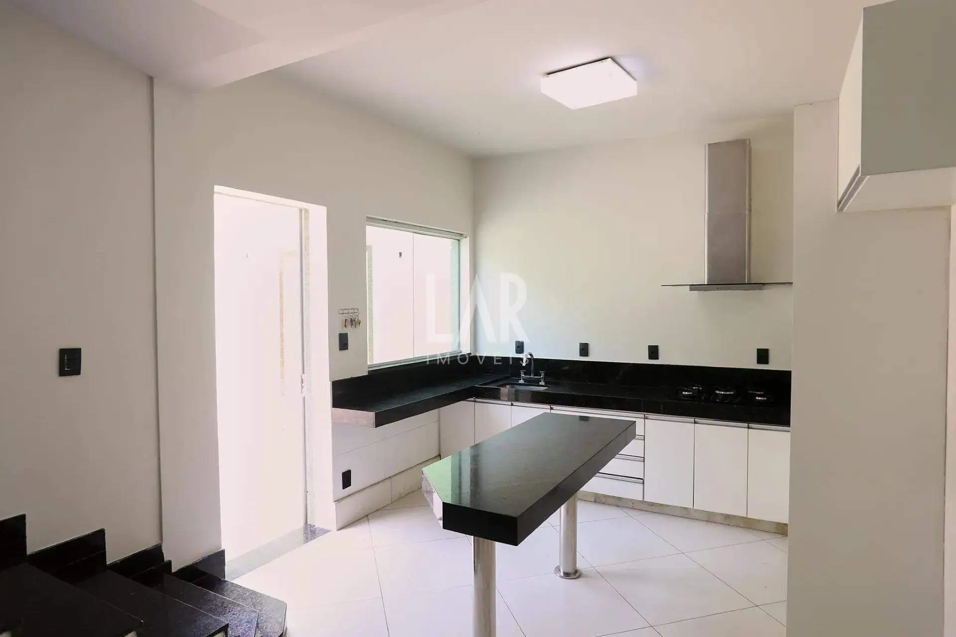 Casa de 3 quartos para alugar, Ipiranga, Belo Horizonte - MG