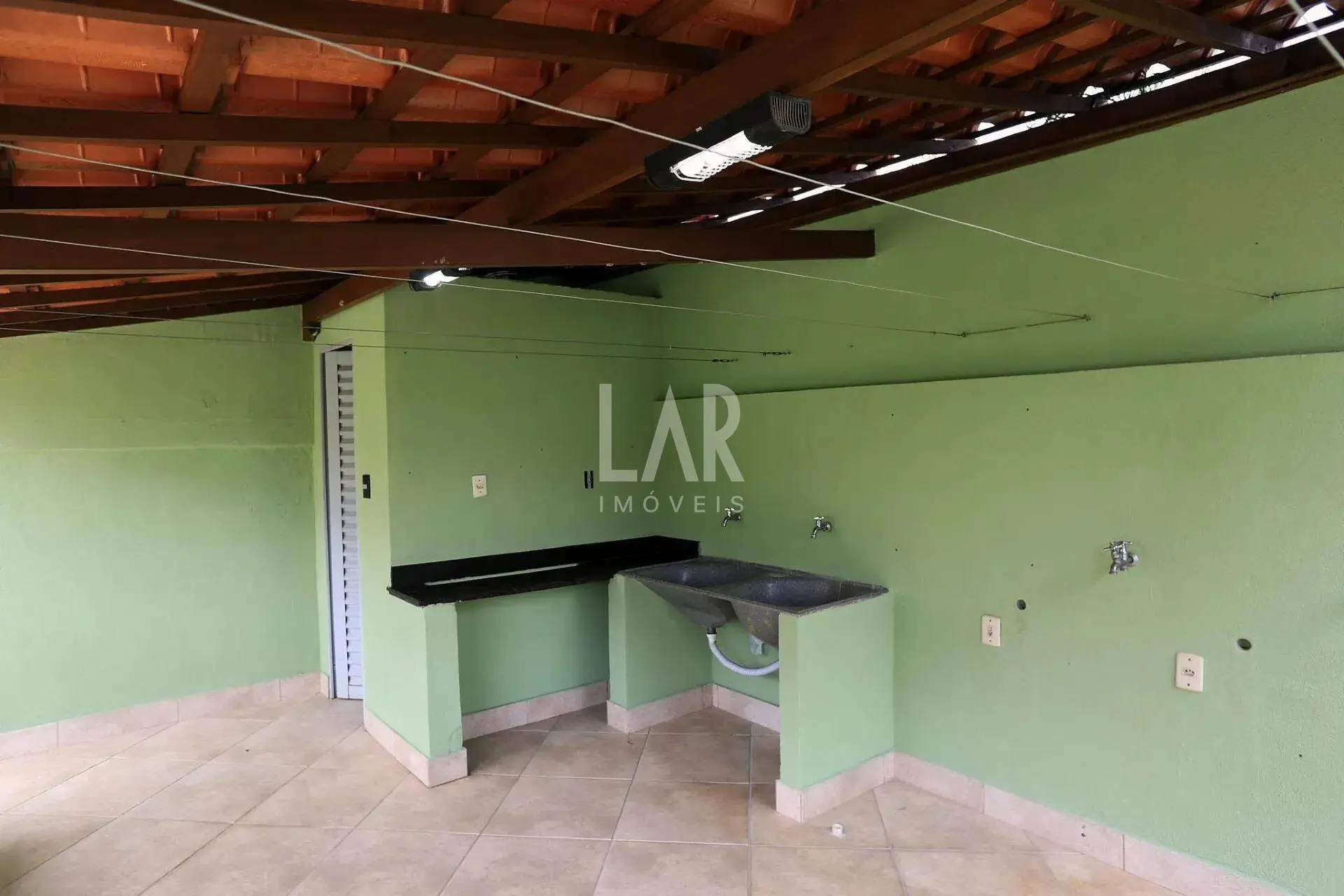 Casa de 3 quartos para alugar, Ipiranga, Belo Horizonte - MG