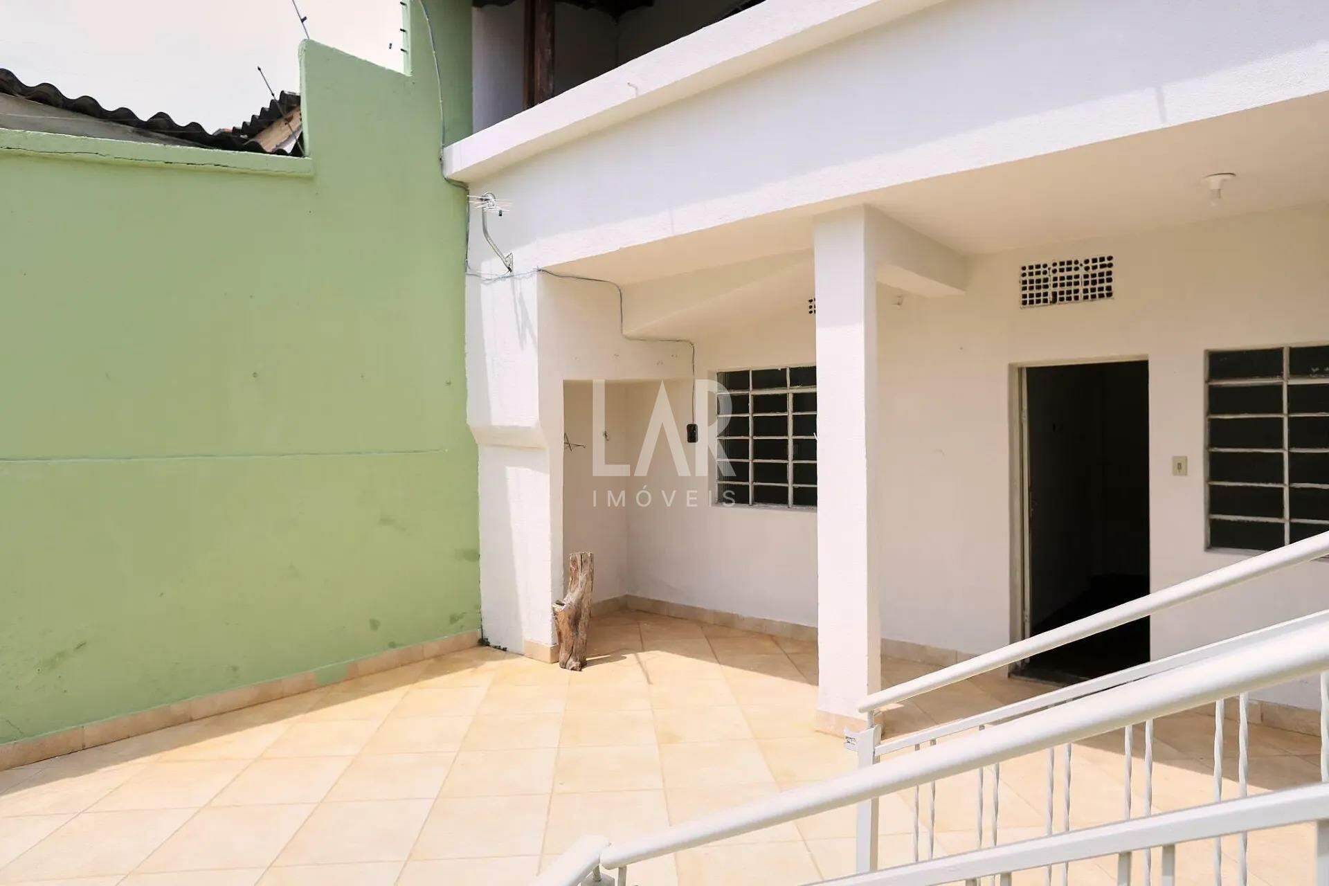 Casa de 3 quartos à venda, Ipiranga, Belo Horizonte - MG