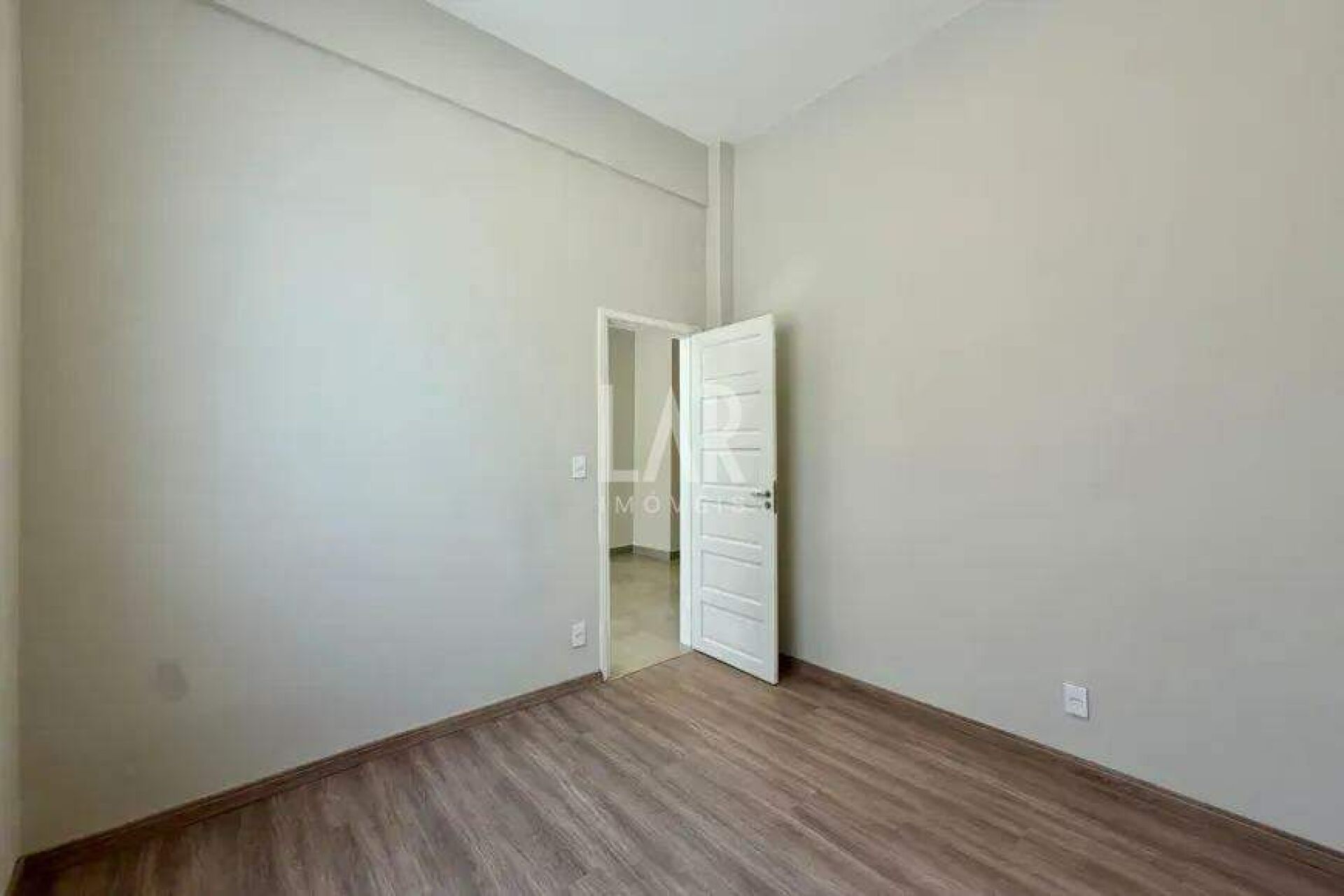 Apartamento de 2 quartos à venda, Cruzeiro, Belo Horizonte - MG