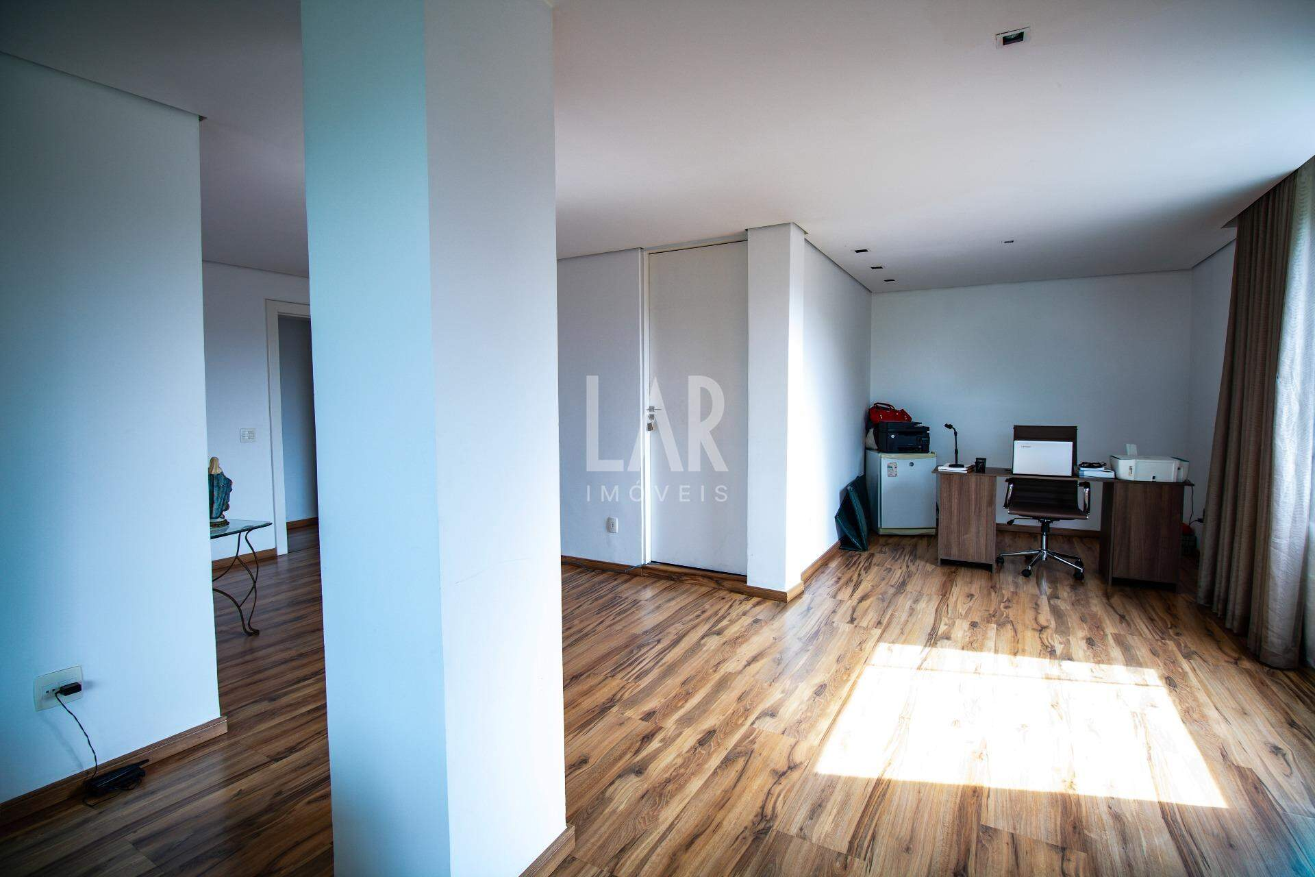 Casa de 4 quartos à venda, Residencial Sul, Nova Lima - MG