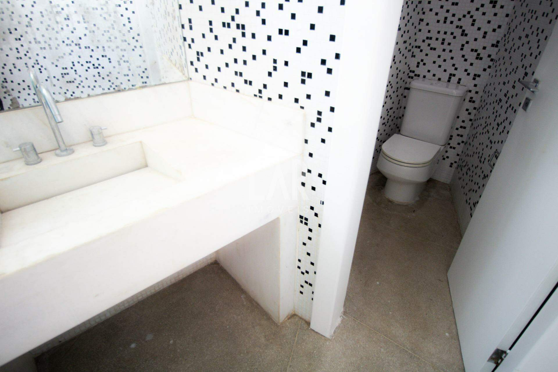 Casa de 4 quartos à venda, Residencial Sul, Nova Lima - MG
