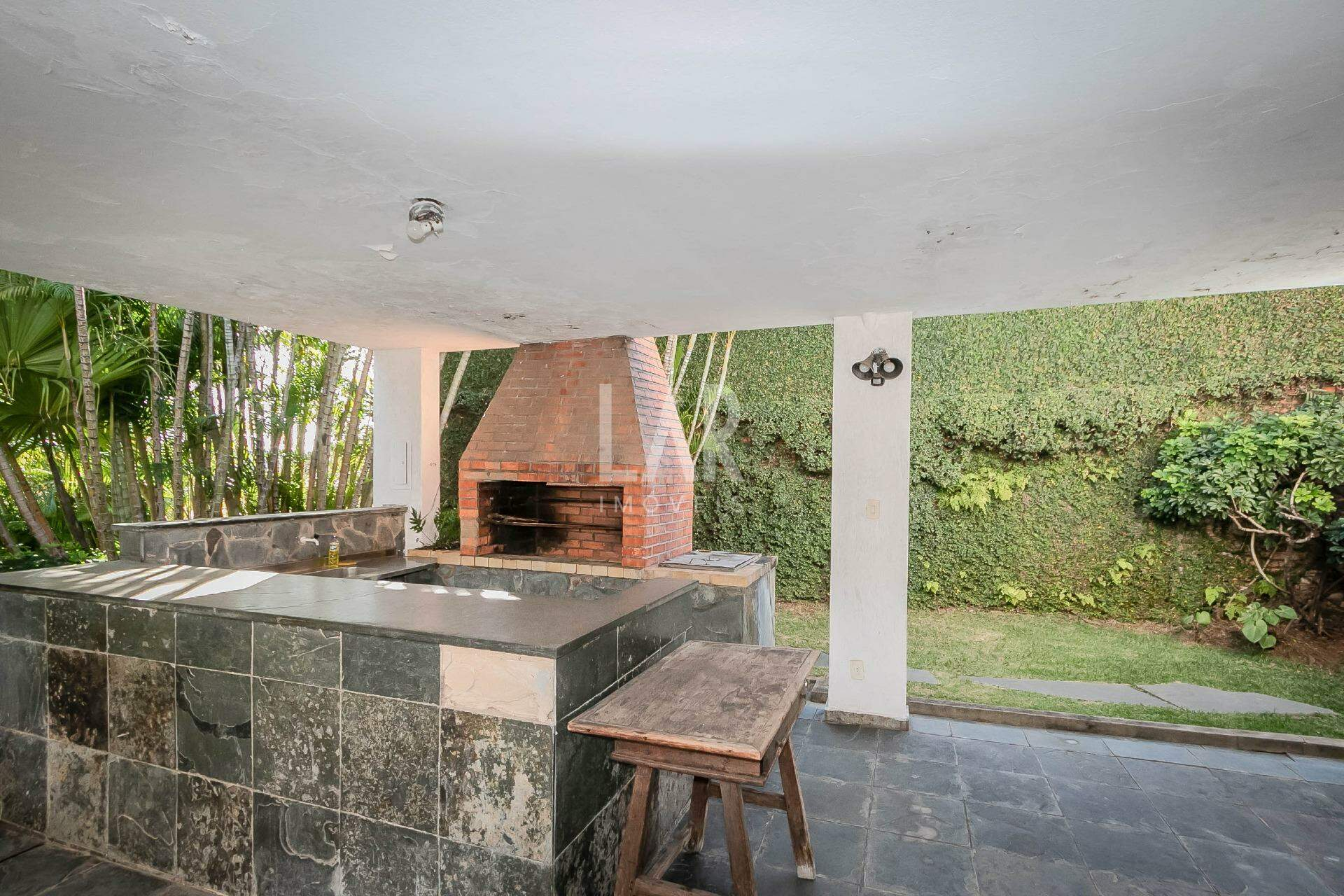 Casa de 4 quartos à venda, São Luiz, Belo Horizonte - MG