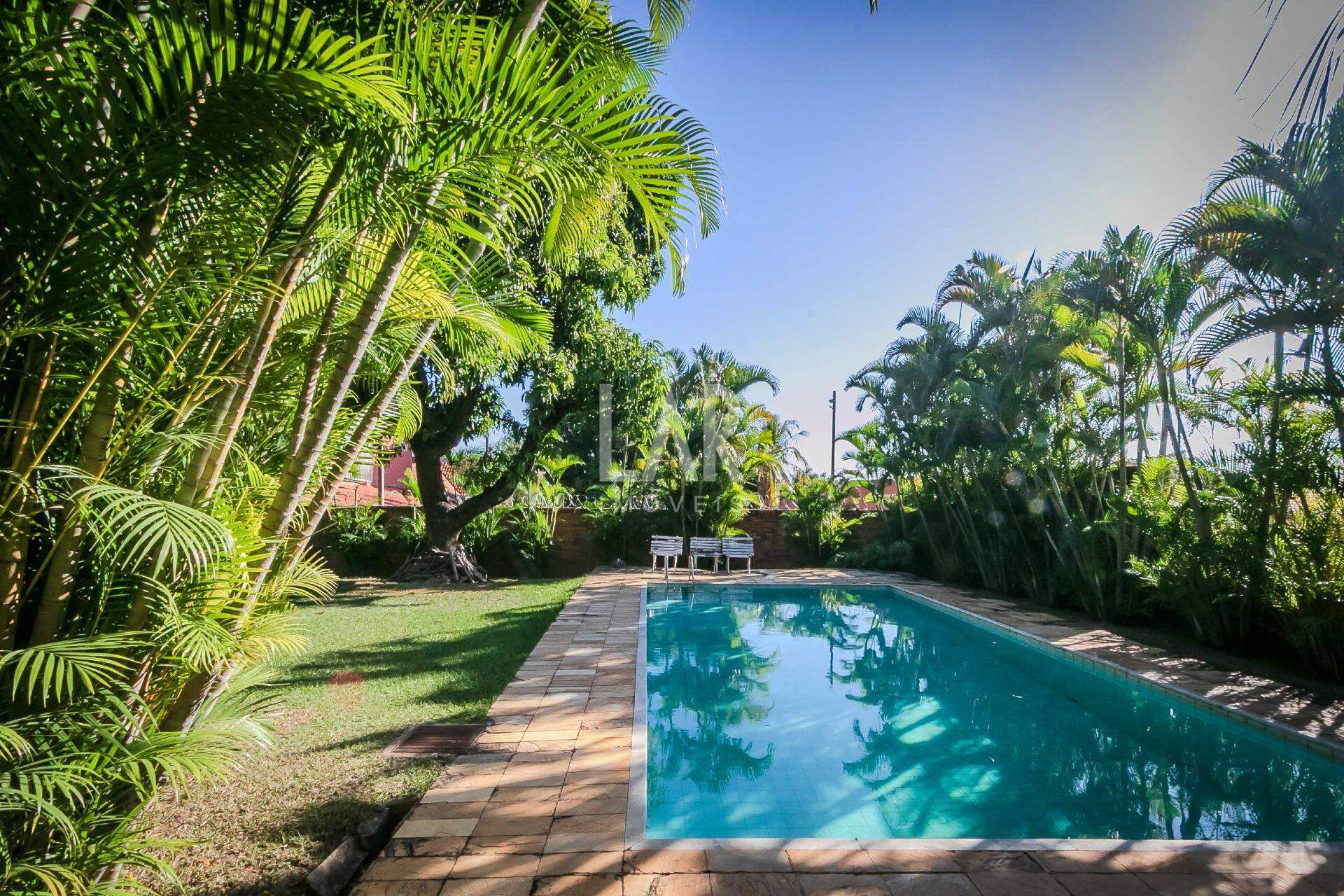 Casa de 4 quartos à venda, São Luiz, Belo Horizonte - MG