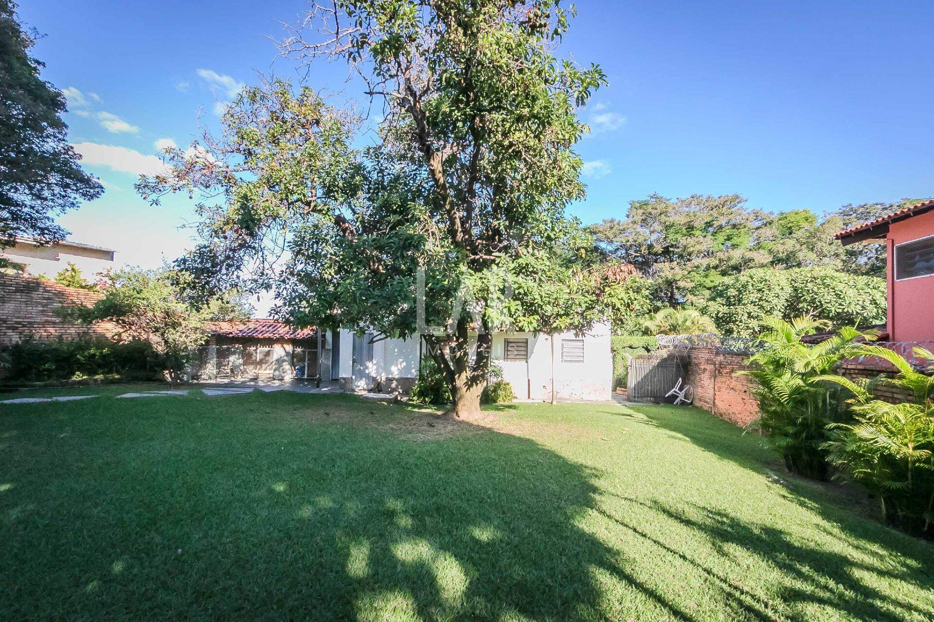 Casa de 4 quartos à venda, São Luiz, Belo Horizonte - MG
