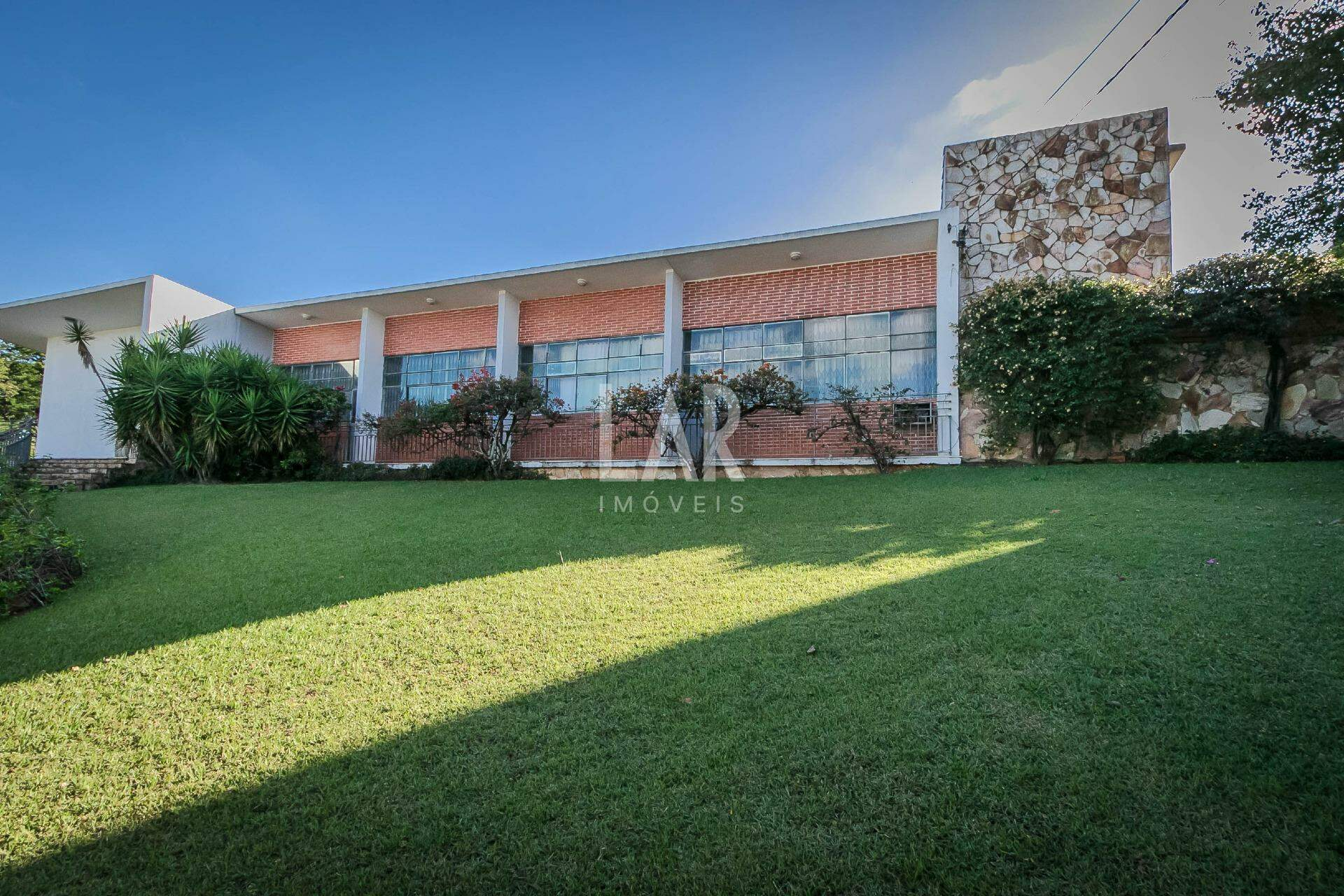 Casa de 4 quartos à venda, São Luiz, Belo Horizonte - MG