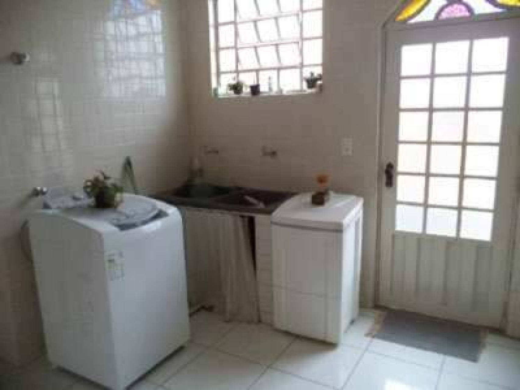 Casa de 4 quartos para alugar, Castelo, Belo Horizonte - MG