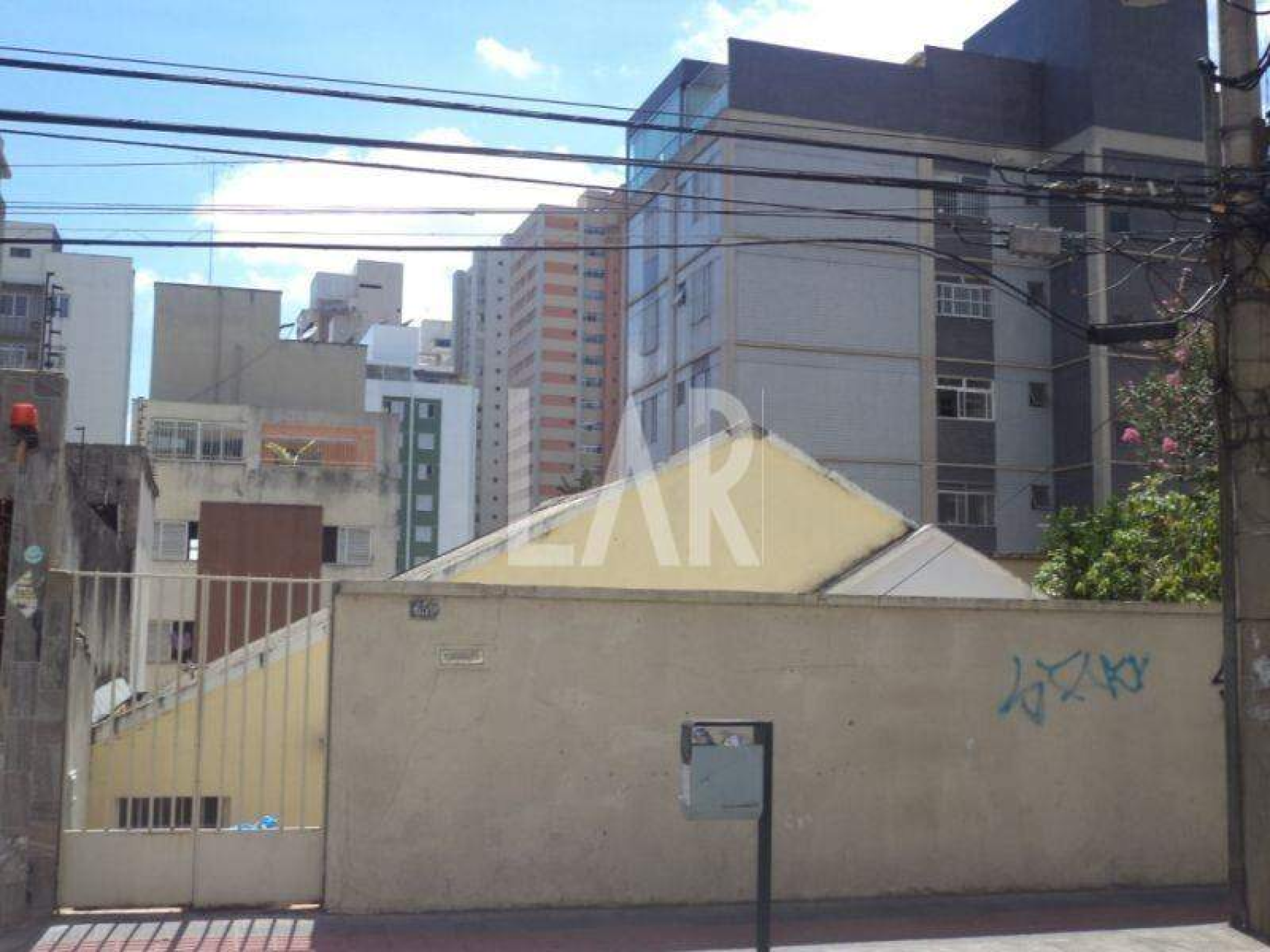 Casa de 3 quartos à venda, Cidade Jardim, Belo Horizonte - MG