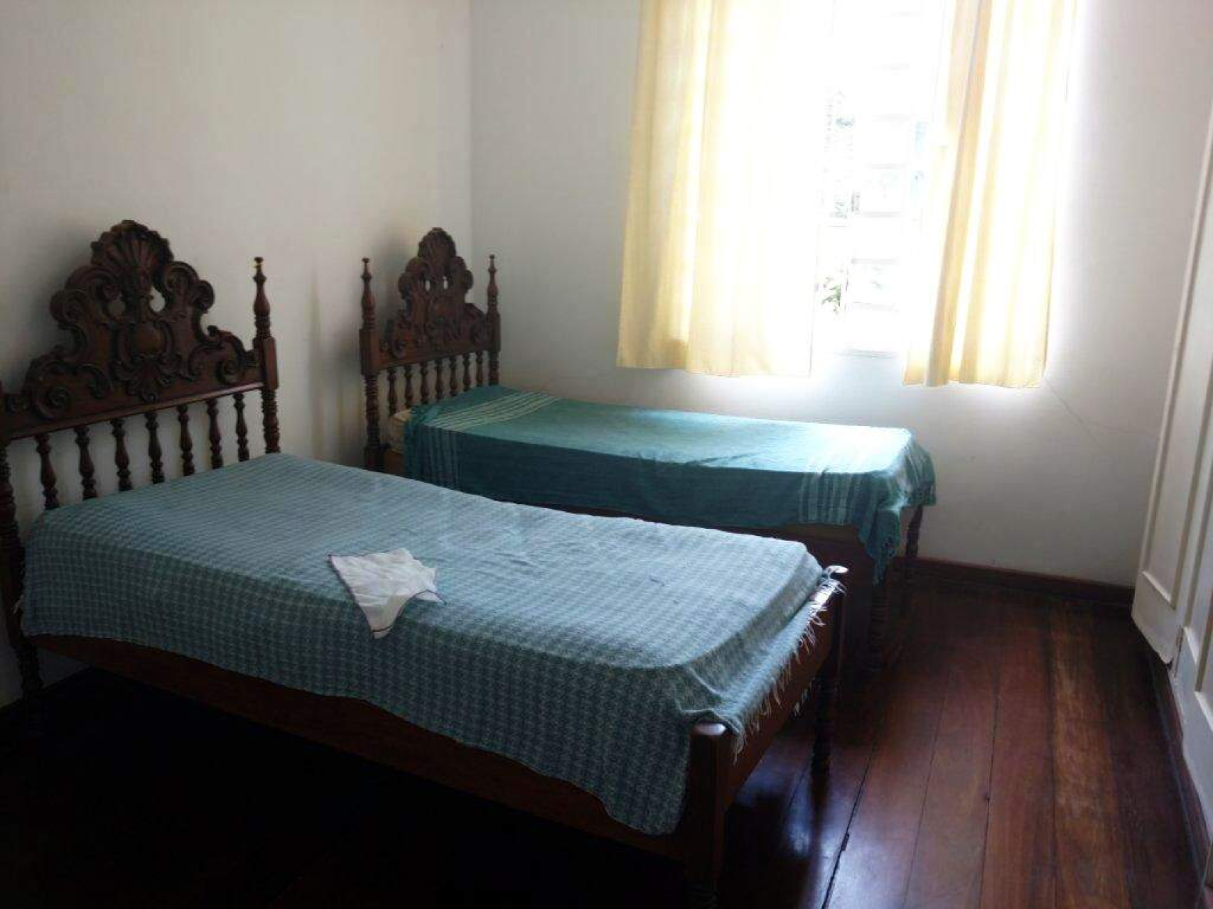 Casa de 4 quartos à venda, Braúnas, Belo Horizonte - MG